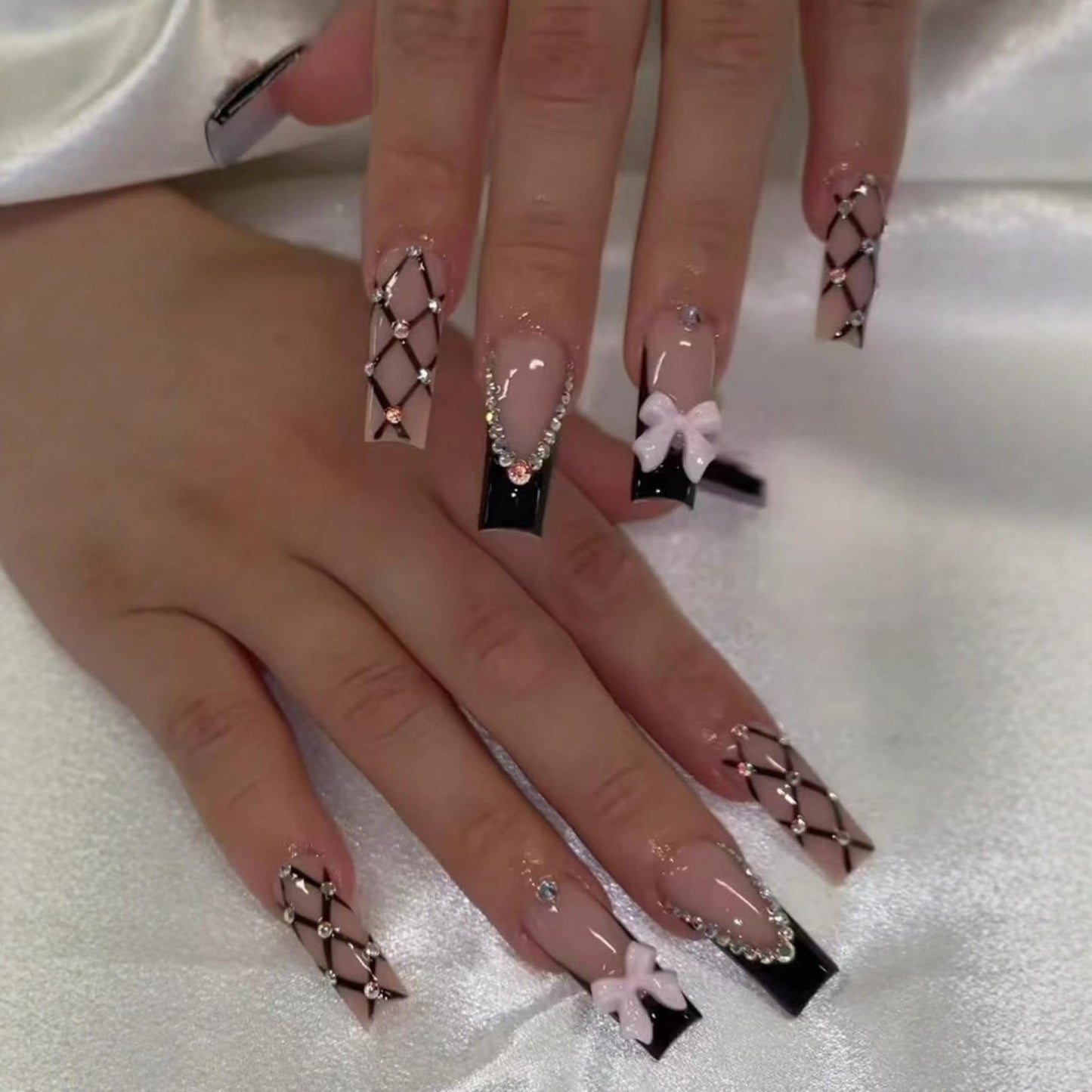SEENEEY Long Press on Nails Square Fake Nails Black French Artificial Nail Pink Bow and Rhinestones Stick on Nail for Women 24pcs