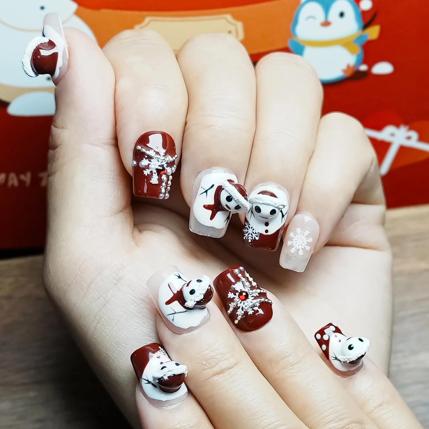 Tesytto Press on Nails Short Coffin - Red & White 3D Cute Cartoon Kawaii Character Fake Nails, Handmade Reusable Multi-Layer Gel False Nails (Squeeze Snowman, S)