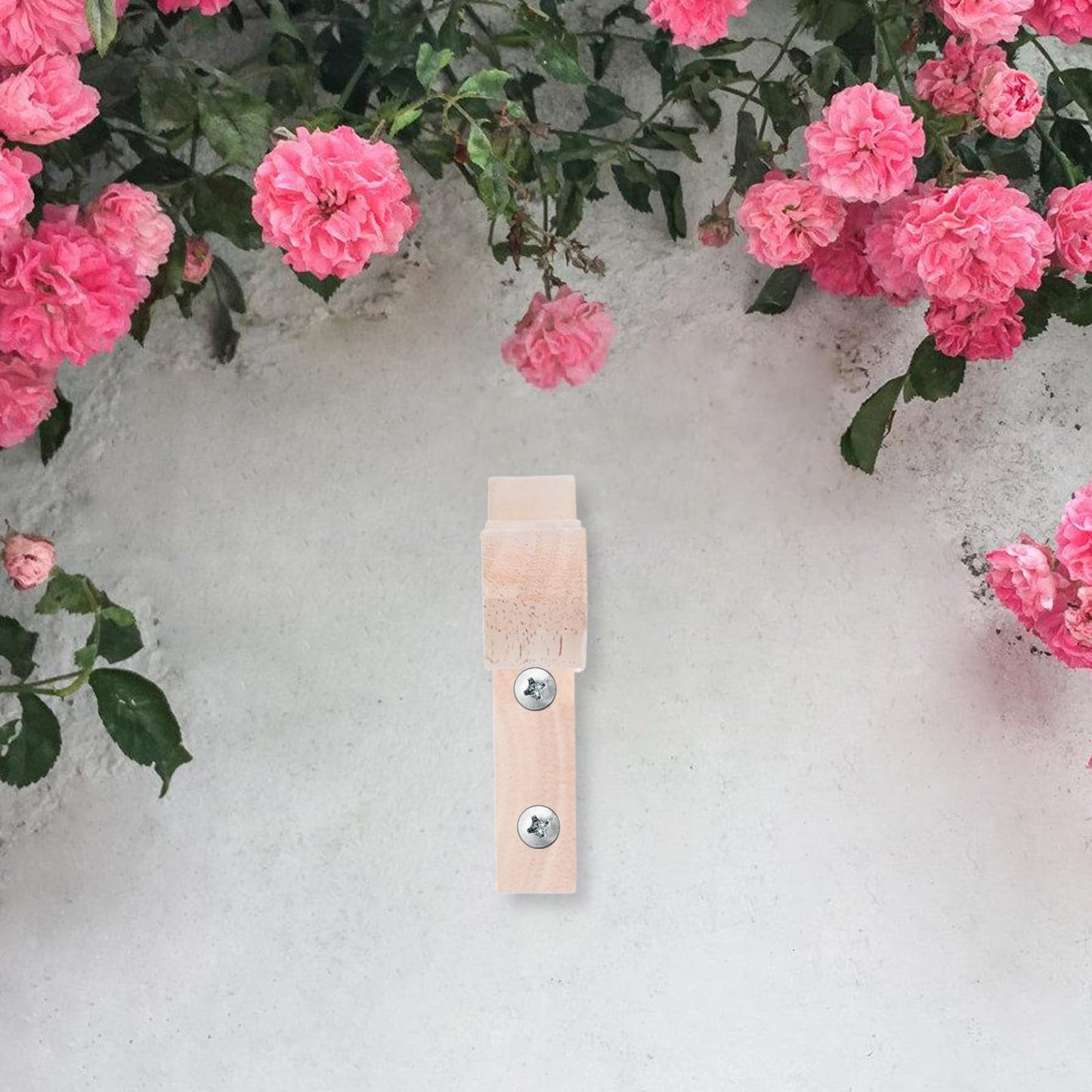 Yardenfun 2pcs Wall-Mounted Plant Hanger Hooks, Outdoor and Indoor Wooden Flowerpot Brackets for Hanging Planter Baskets, Wind Chimes, Lanterns, Garden and Patio Decor