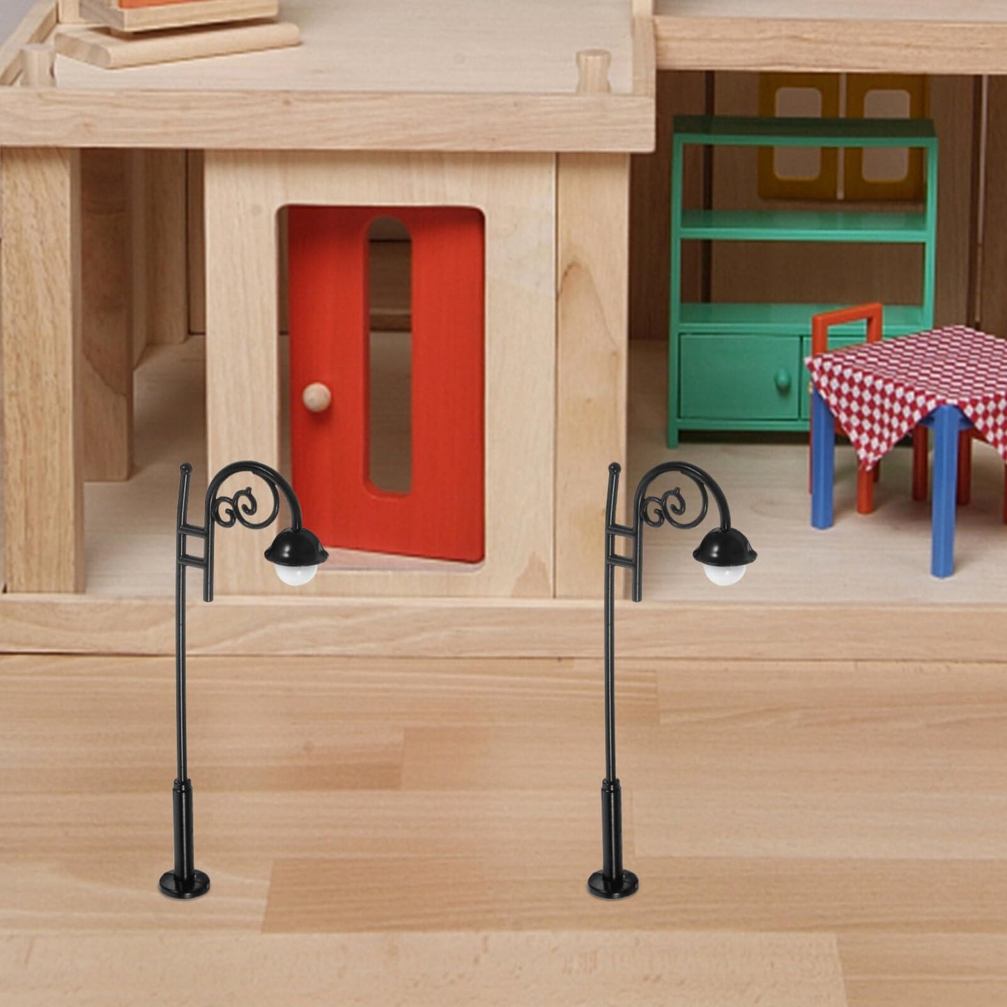 Toyvian 2pcs Miniature Street Lights Dollhouse Street Lamps Mini House Post Lights Model Railway Train Lamp Props Tiny Pathway Lantern for Micro Landscape Decorations