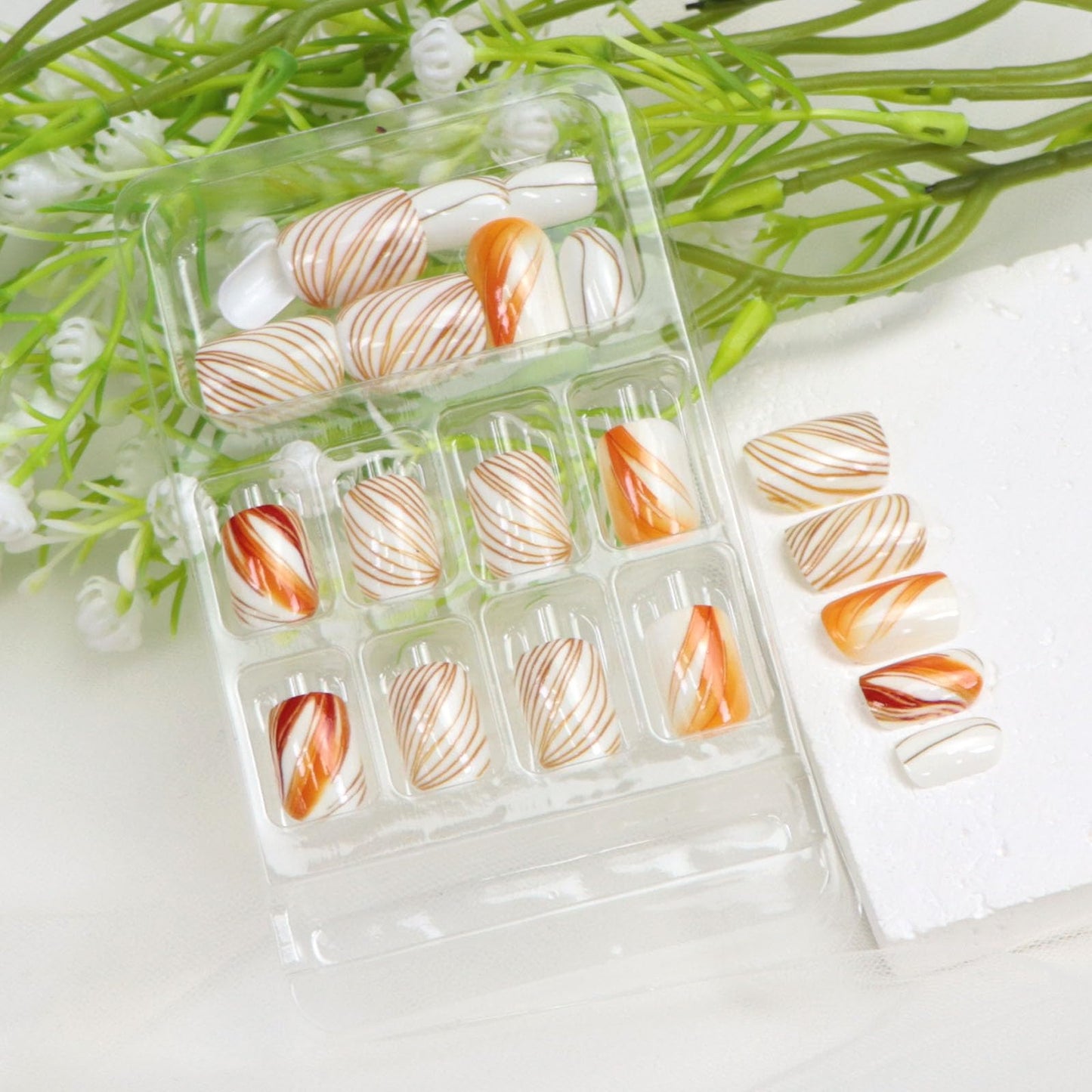 Press on Nails Short Square Fake Nails White Nails Press ons with Lines Designs Fall Acrylic Nails for Women 24Pcs