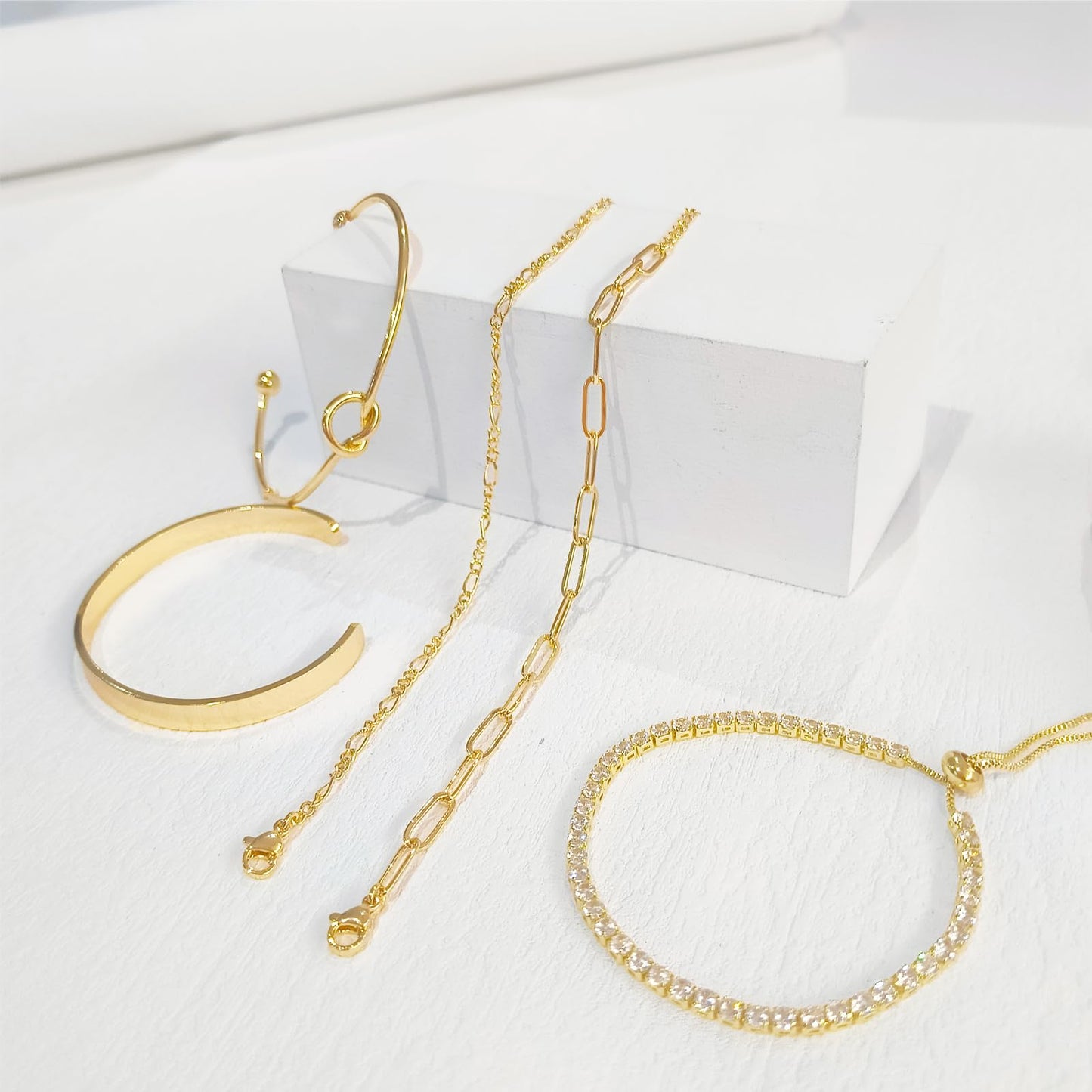 HERIER Gold Bangle Bracelets Stack for Women 14K Gold Plated Cuff Bracelet Non Tarnish Set Gold Jewelry for Women Trendy
