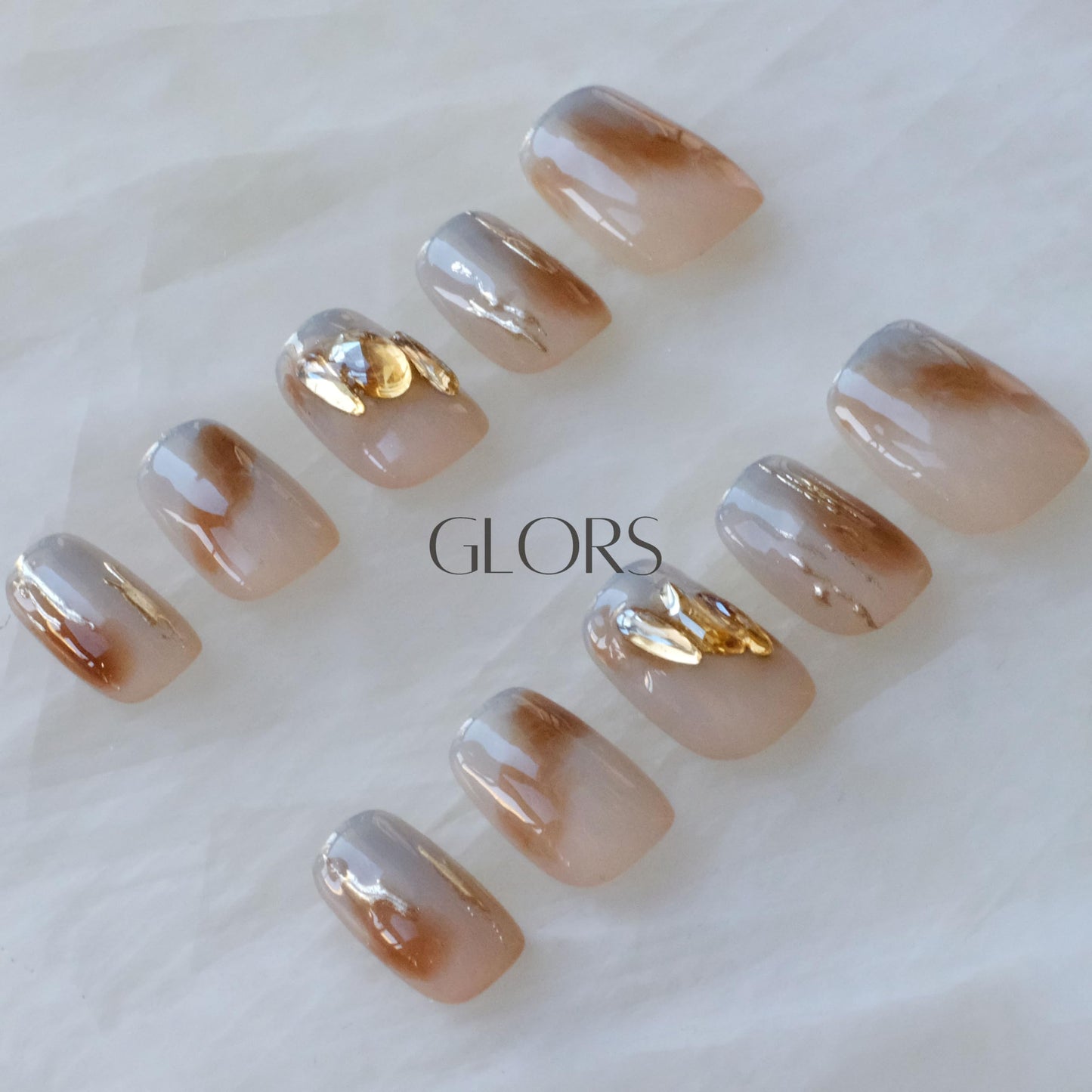 [GLORS] Purely Handmade Press On Nails | Mist Forest - Gradient High-end Elegant Wearable Fake False Nails | Salon Quality in Short Square 10 pieces(XS, SS)