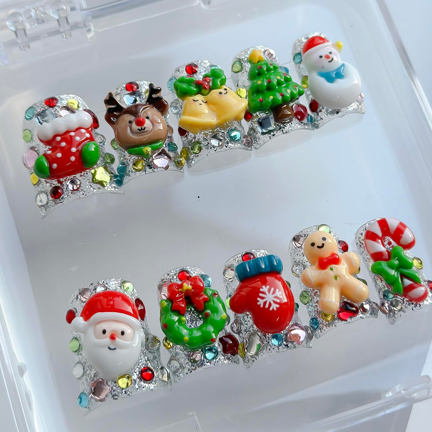 Christmas Press on Nails Luxury Short Duck Handmade 3D Unique Reusable ABS Material Fake Nails Cute False Nails with Santa Reindeer Tree Snowflake Designs Glossy Glue on Nail Thick Acrylic Nail(M)