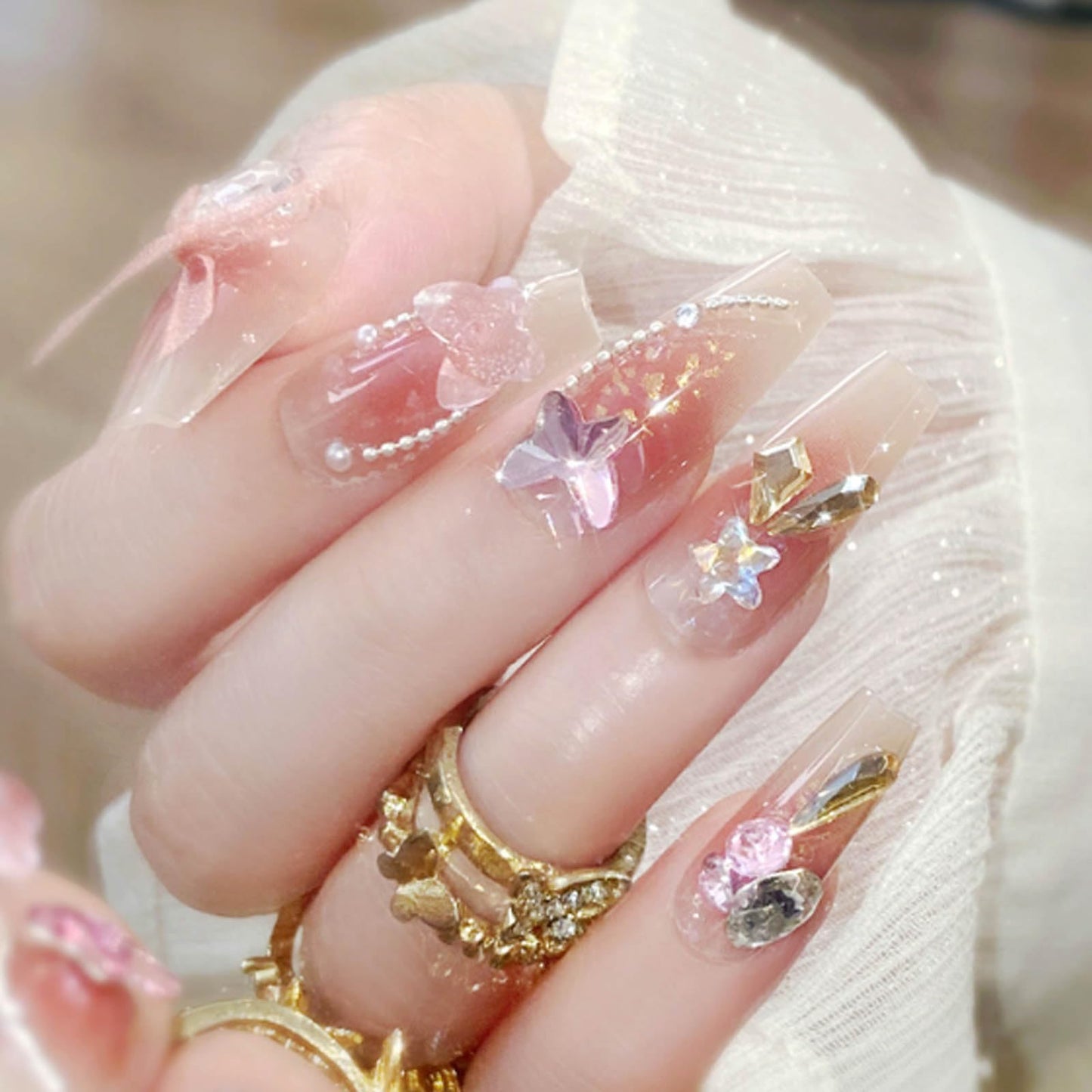 Hkanlre 3D Press on Nails Medium Fake Coffin Nails Tips Full Cover Luxury False Nails for Women and Girls 24PCS