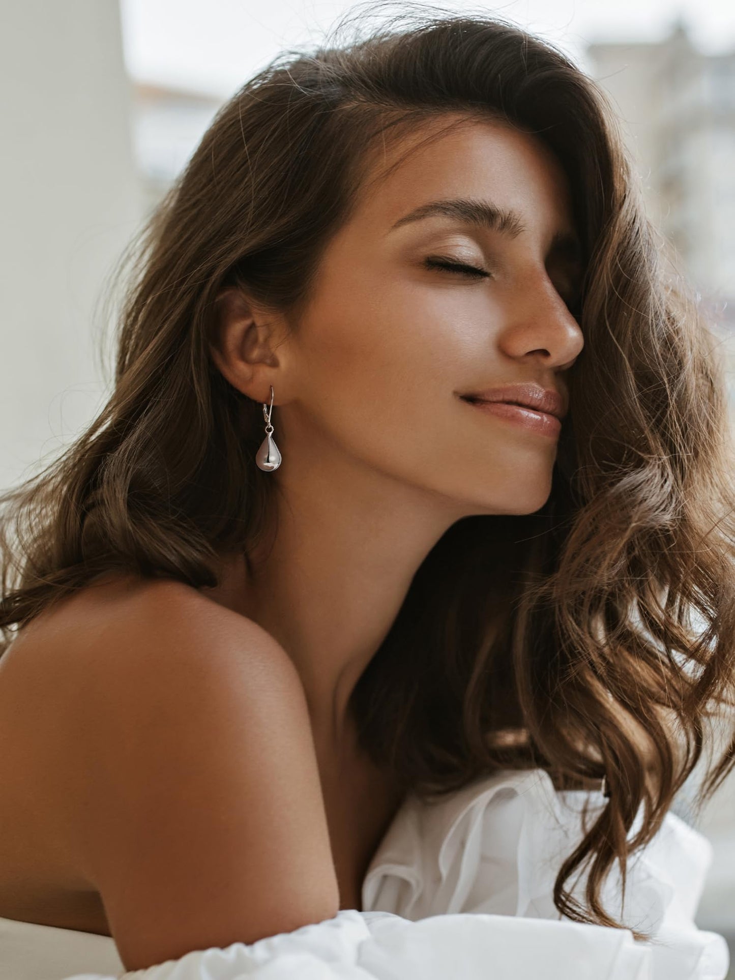 Sterling Silver Teardrop Earrings for Women Girls Silver Drop Leverback Dangle Earrings for Girls Hypoallergenic Leverback Drop Silver Earring
