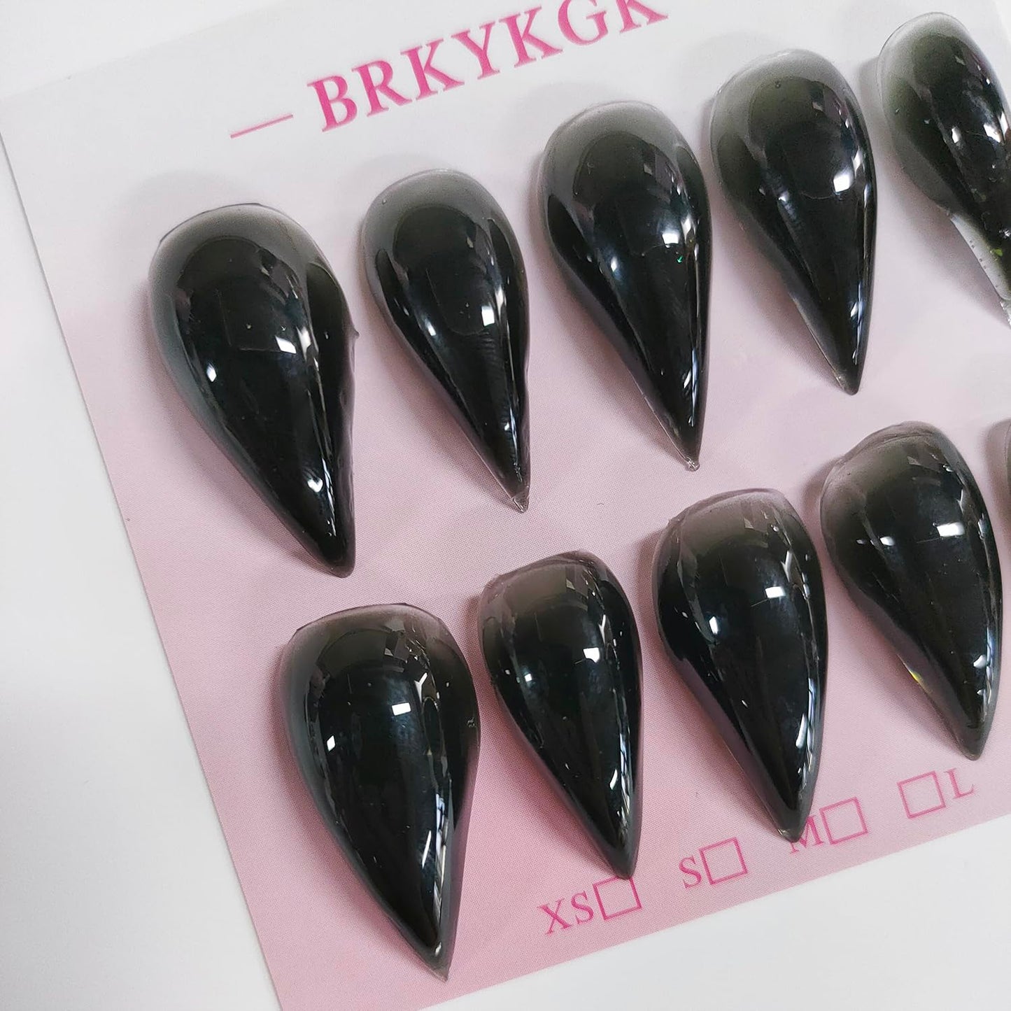 Eagle Claw Press on Nails Handmade Medium Stiletto Unique Thick Acrylic Nails Black Talon False Nails Cat Claw Glossy Glue on Nail Solid Colour Curved Sturdy Nail Art 10Pcs(S)