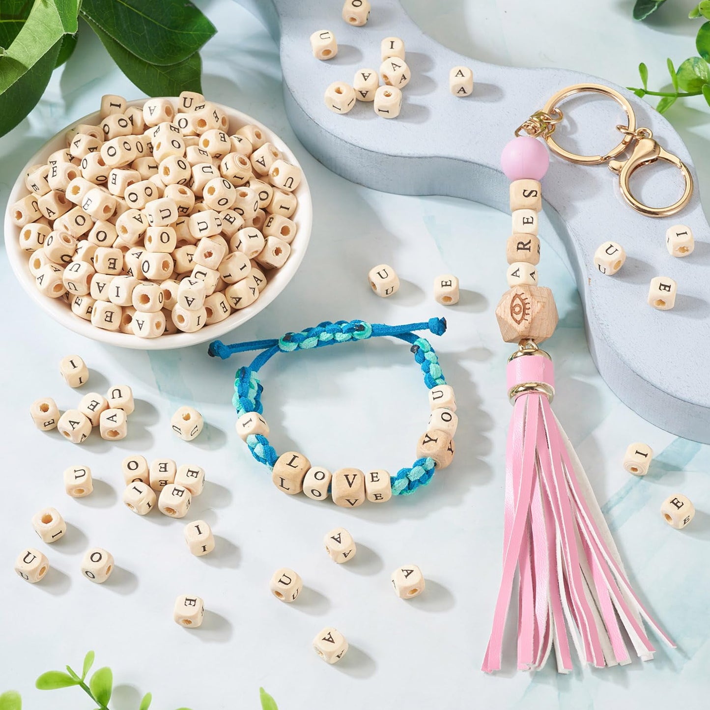 Spritewelry 250Pcs 8mm Wood Initial Letter Beads Cube Natural Wooden Square Bead A E I O U Craft Letter Loose Spacer Beads for Bracelet Necklace Earring Phone Decor Making