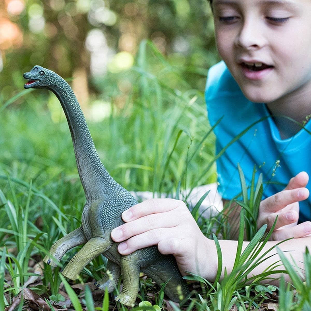 Schleich Dinosaurs - 9.5" Brachiosaurus - Realistic, Durable Green Dinosaur Toy - Educational Fun Long Neck Dino Figurine for Boys and Girls - Montessori Figures for Kids Ages 4+ | 14581