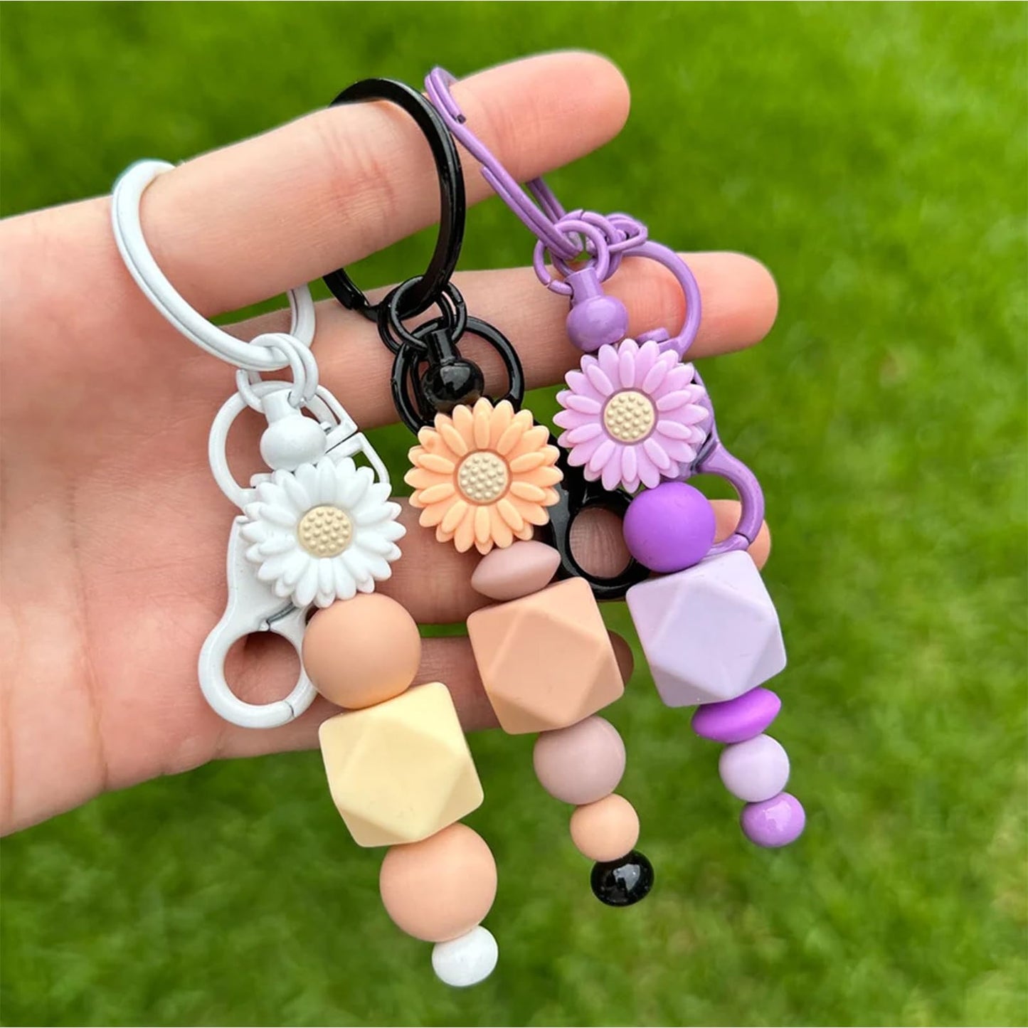 40 Pcs Beadable Keychain Bars Making Kit, 20 pcs Beaded Keychains Bulk + 20 pcs Holographic Packaging Bags,Colorful Bead Keychain Supplies kit for DIY Beads Purse Keychains Pendant Gifts Craft