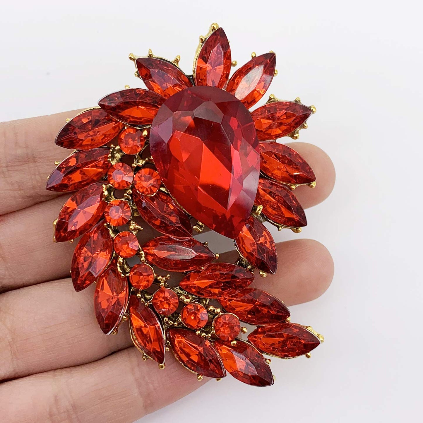 SELOVO Marquise Shape Rhinestone Large Red Leaf Brooch Pin Jewelry Antiqued Gold Tone