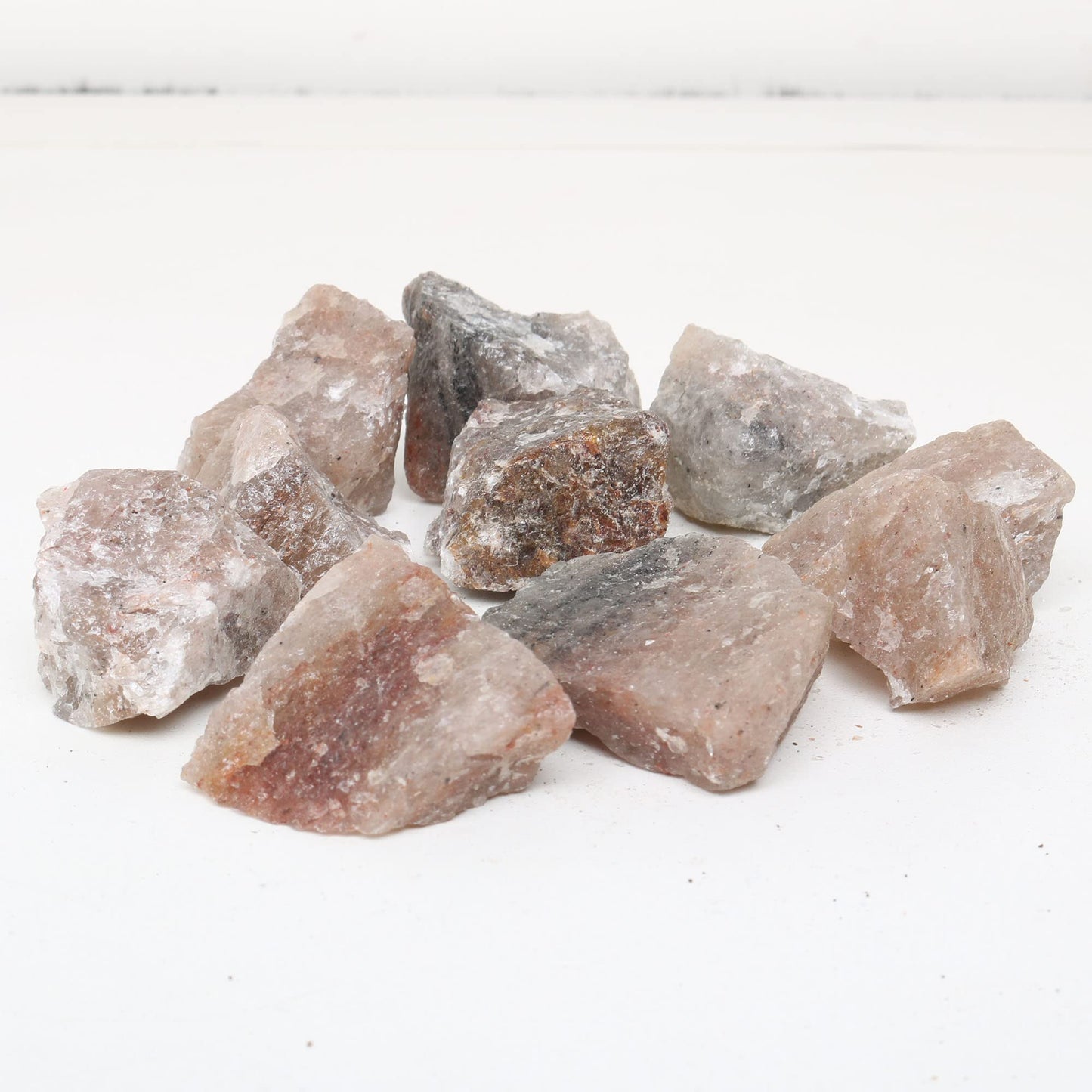REAL-GEMS Natural Raw Healing Crystals Rough Stones for Tumbling, Cabbing, Polishing, Wire Wrapping, Wicca & Reiki Crystal Healing, Mix Gemstones,7 Chakra (Rutilated Quartz)