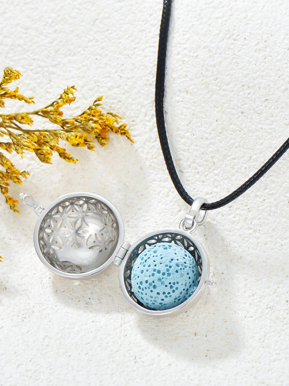 KZX Tai Chi Aromatherapy Diffuser Necklace Yin-Yang Essential Oil Diffuser Necklace Jewelry Set Gift for Women, 7 PCS Lava Rocks, 24+2" Leather Chain