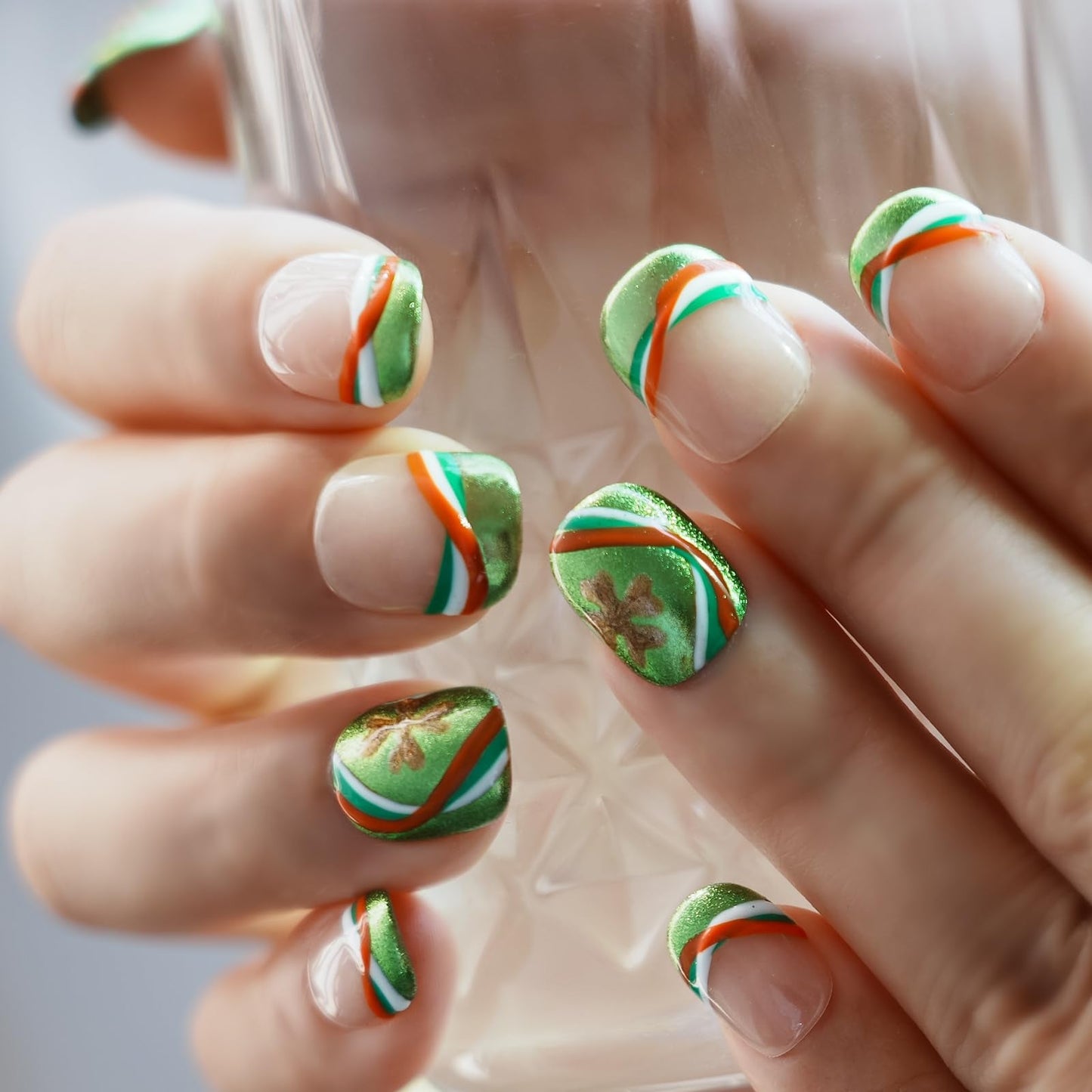 Tesytto Short Round Press On Nails, Green Glitter with Multicolor Line & Gold Clover Accents, Handmade Reusable Full Cover Nail Art (Size L)