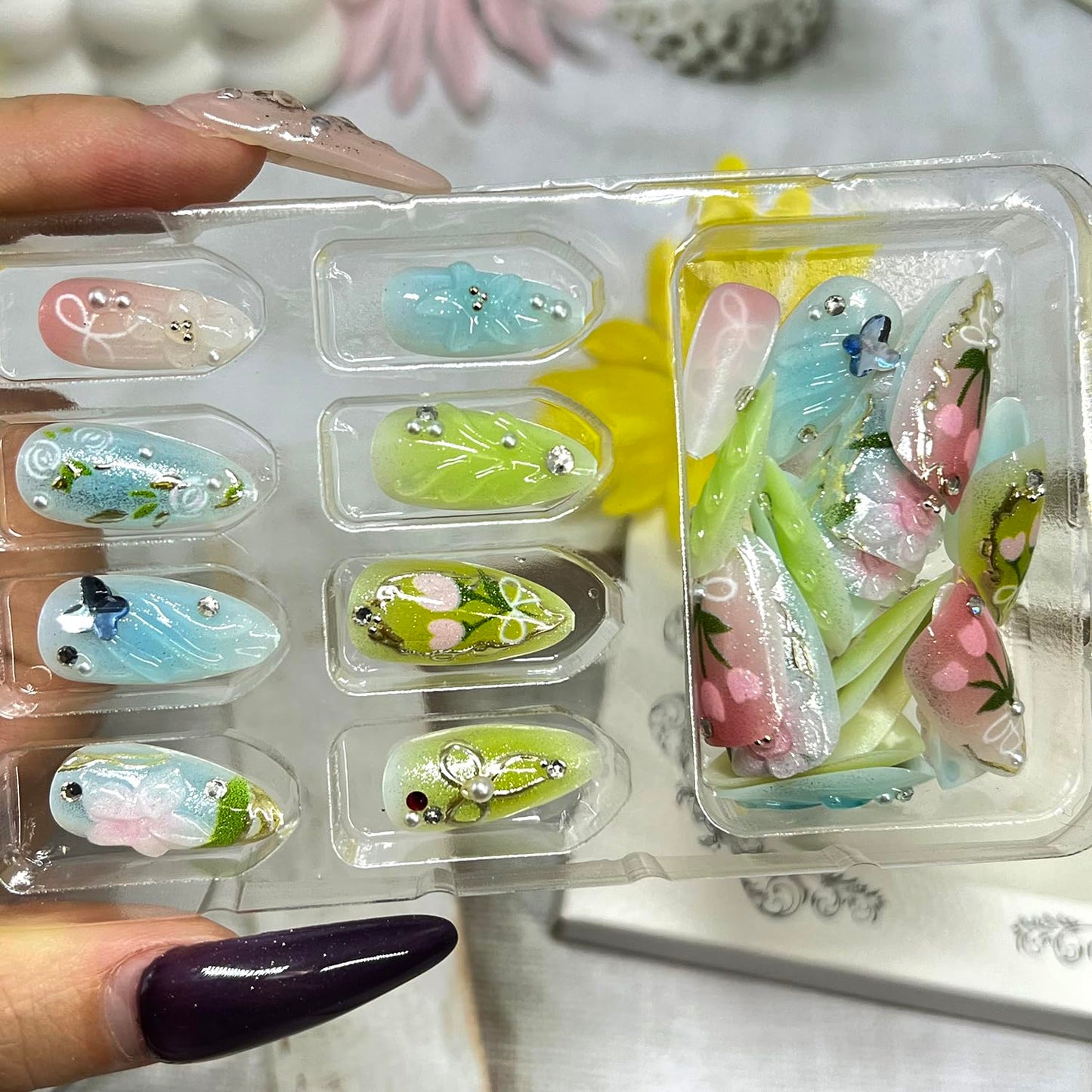 3D Flower Press on Nails Short Almond Fake Nails with Rhinestones Pearls Butterfly Bow Designs Spring False Nail Acrylic Artificial Fingernails Summer Stick on Nail for Women 30Pcs