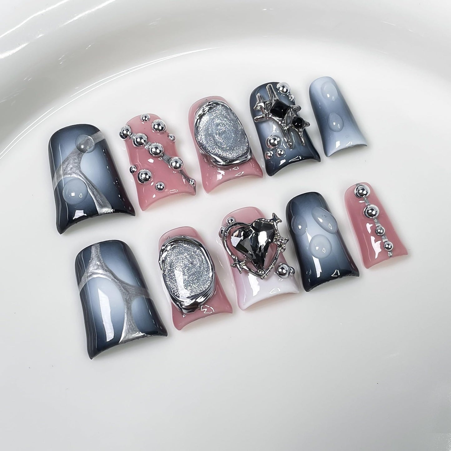 French Tip Press on Nails Handmade Short Duck 3D Flower Thick Acrylic Nails Gothic False Nails with Stars Rhinestones Water Drop Designs Black&White Glossy Fake Nail Sturdy Art Press on Nail 10Pcs(M)
