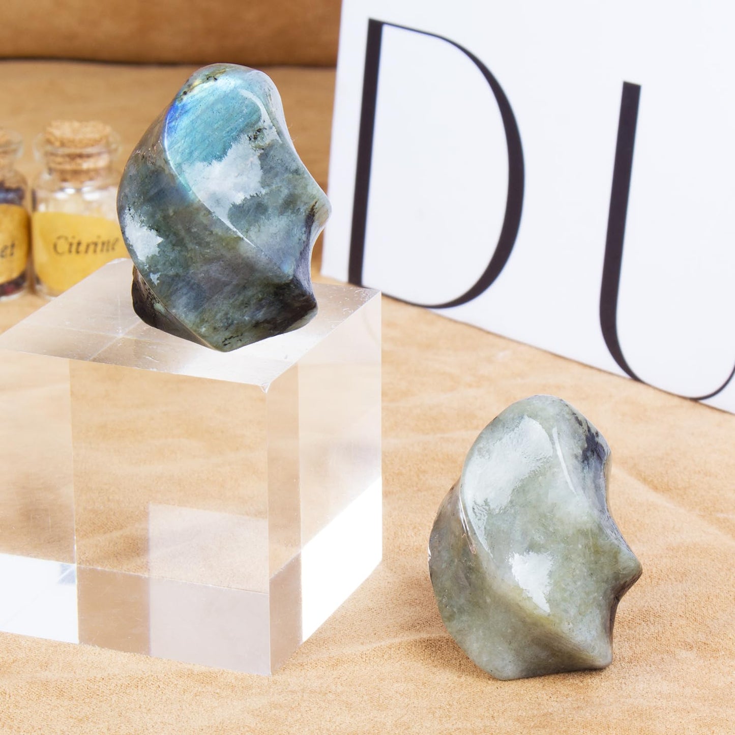 Hguxmcu Natural Labradorite Flame Tower,Reiki Healing Energy Meditation Crystal Stone Decor,Home Office Witchcraft Altar Space Cleansing