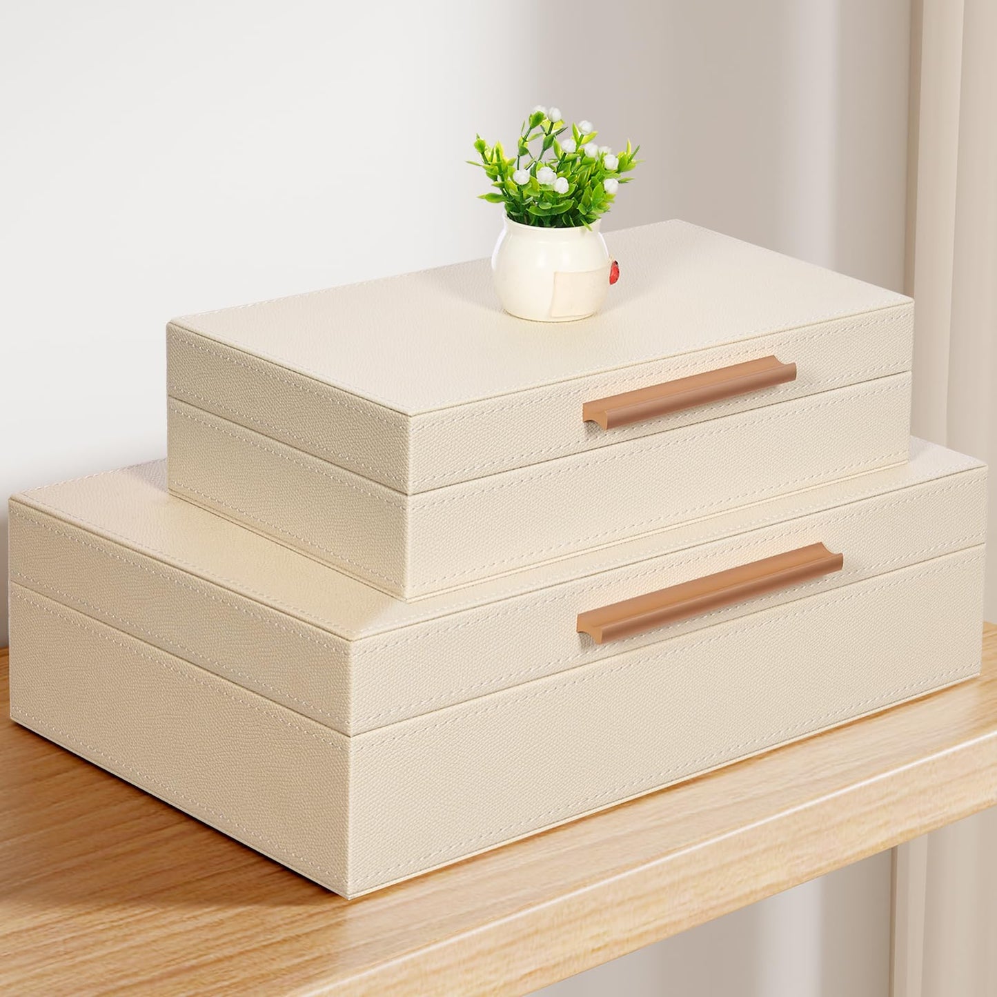 YUNSCEND Decorative Boxes with Lids 2-Set, Memory Box for Keepsakes, Saving Space, Beautiful PU Leather Keepsake Box, Decorative Storage Boxes with Gold Metal Handles Store Photos, Documents White