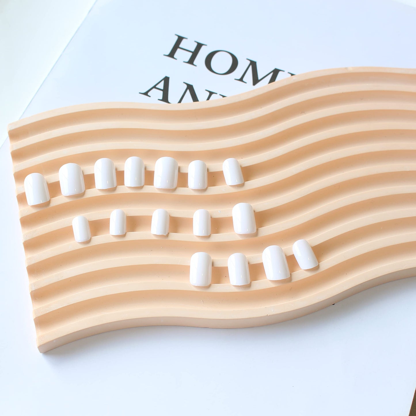 White Press on Nails Short Square Fake Nails Short Square Nails Press ons, Soft Gel Acrylic Glue on Nails Stick on for Women Thick Solid Color 24pcs