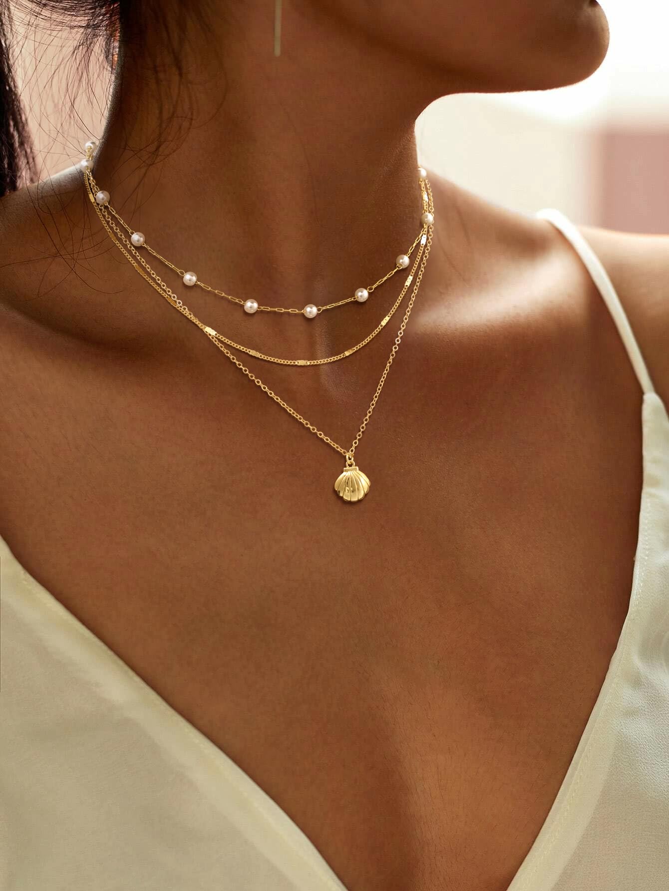 Picuzzy 14K Gold Plated Layered Seashell Pendant Necklace for Women Trendy Sea Shell Beach Stackable Necklace Stack Ocean Coastal Tropical Nautical Vacation Summer Jewelry Pearl Accessories for Women