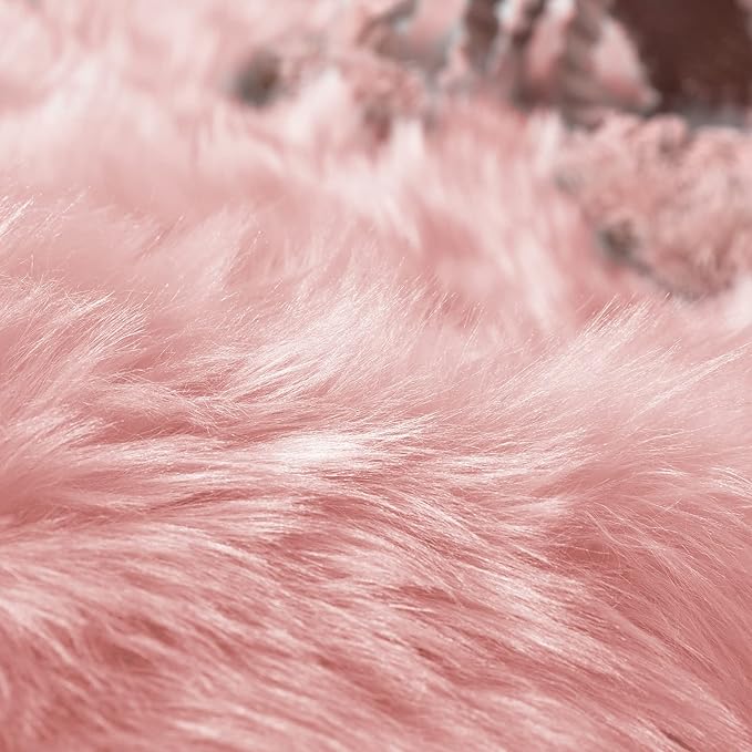 Goolela Pink Circle Rug 4ft for Girls Bedroom Round Fuzzy Fluffy Faux Fur Carpet Living Room Dorm Furry Cute Home Decor