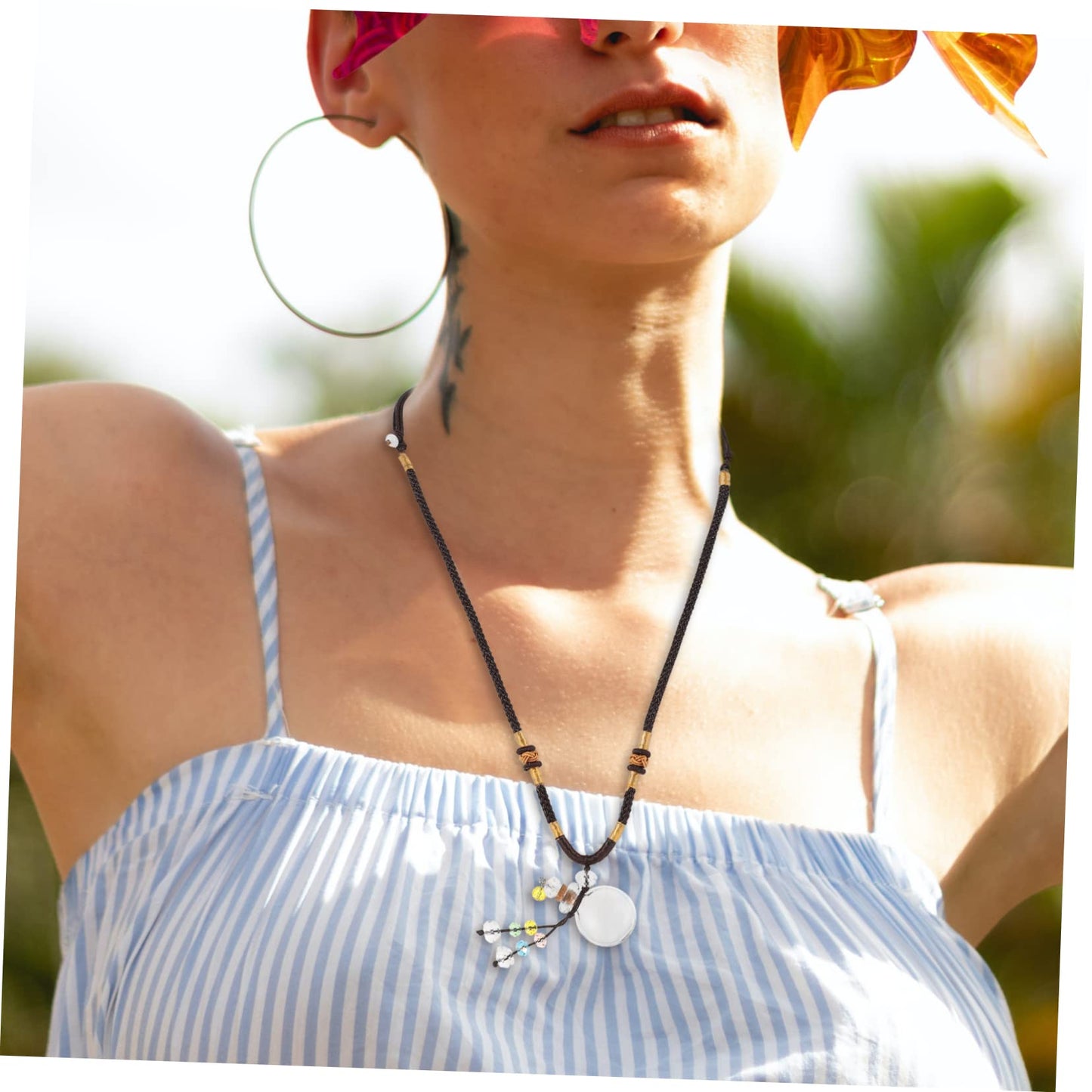 FRCOLOR 1Pc Aromatherapy Essential Oil Necklace with Bottle Pendant Diffuser Pendant for Fashionable Air and Style for Women and Moms