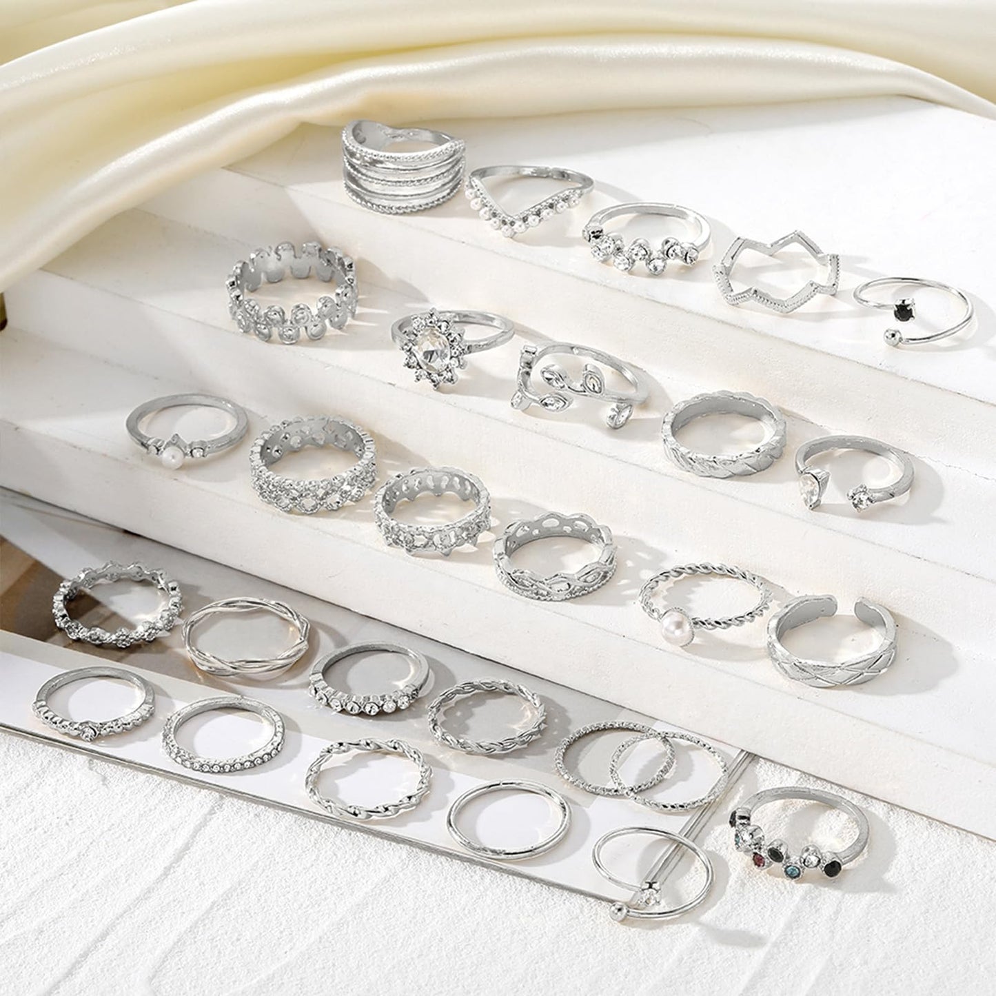 IFKM 28 Pcs Silver Knuckle Rings Set For Women Vintage Stackable Joint Finger Midi Rings Dainty Cubic Zirconia Crystal Simple Twist Hollow Cute Rings Pack Jewelry Gift (Starry Sky, Silver)