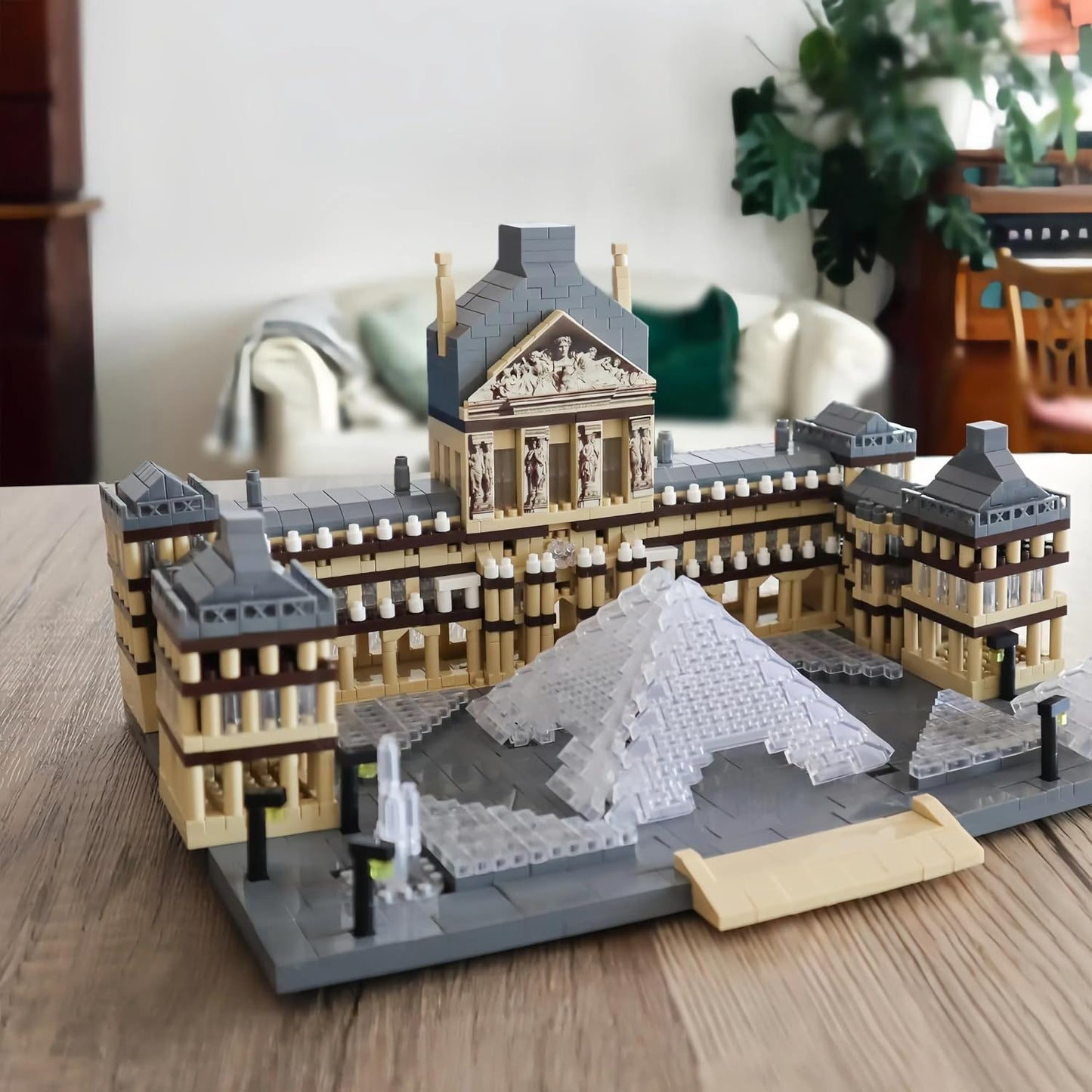 Architecture Louvre Micro Building Blocks Set, 3377 PCS World Famous Architectural Paris Louvre Museum Building Kit, House Building Collection Display Construction Model Gifts for Teens and Adult
