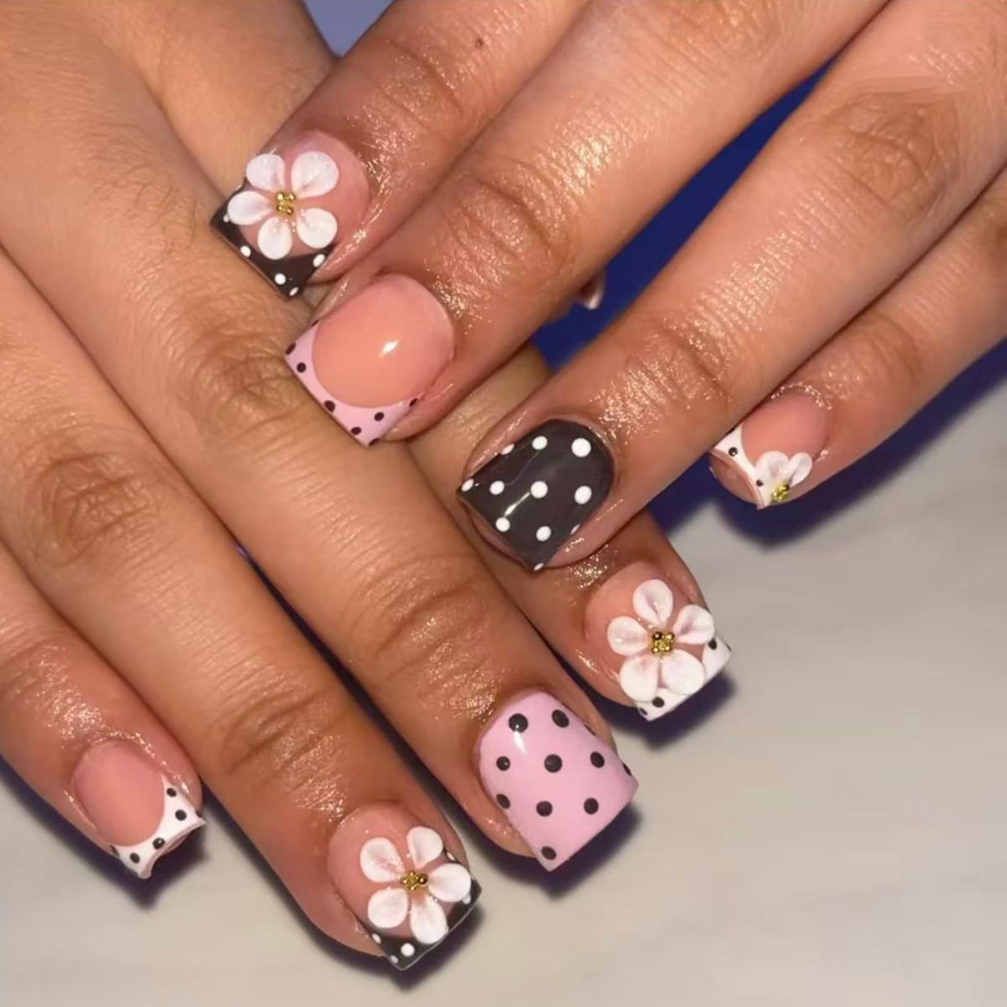 IMSOHOT 24Pcs Short Square Press on Nails - Glossy Pink and Black Polka Dot French Tip Fake Nails with 3D Flower Designs, Sweet Y2K Rhinestone Glue on Nails for Women