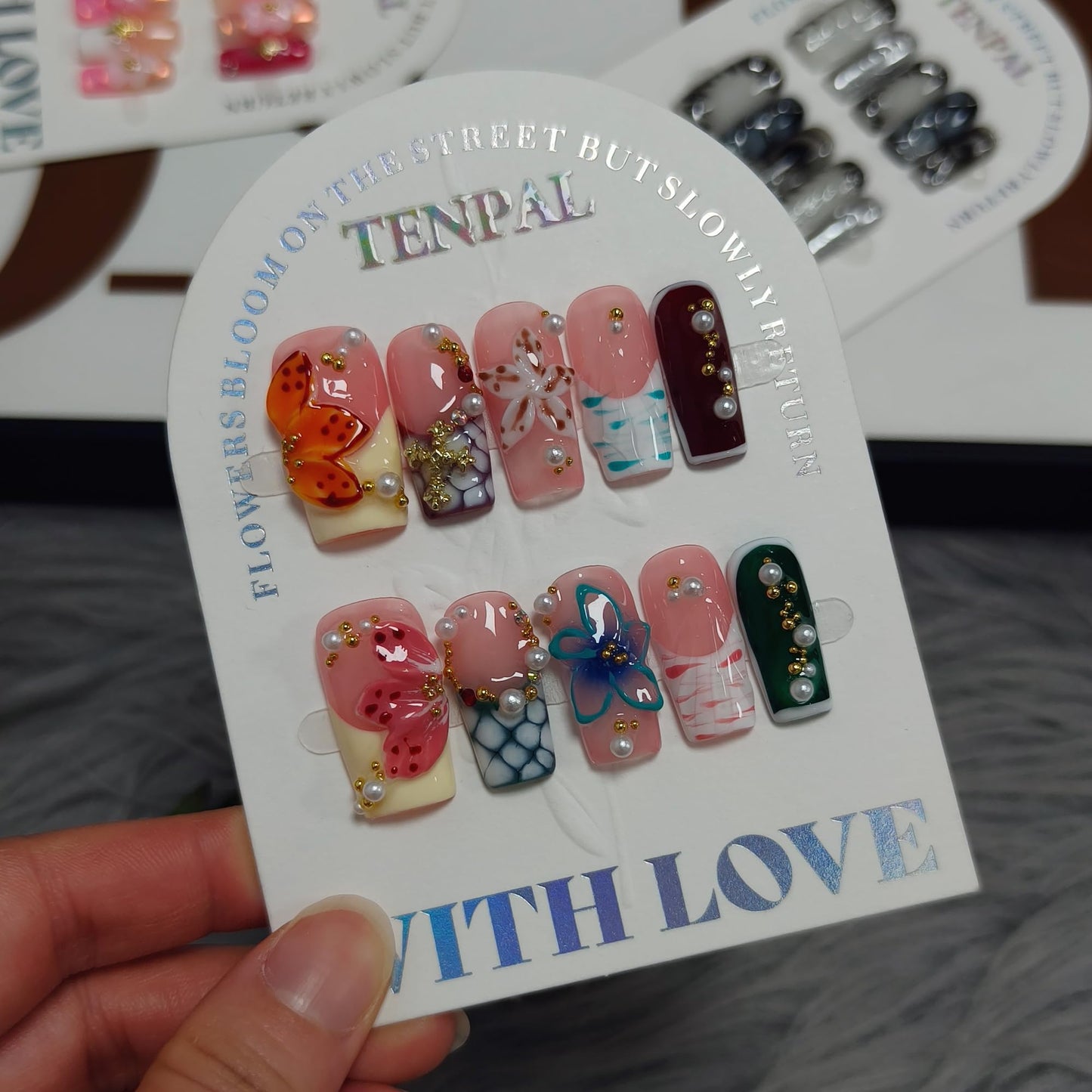 TENPAL Colorful French Tip Press on Nails Medium Coffin Square with 3D Shell Ocean Designs,Handmade Removable Glitter Salon Acrylic False Nails for Women Daily Wear 10pcs(M)