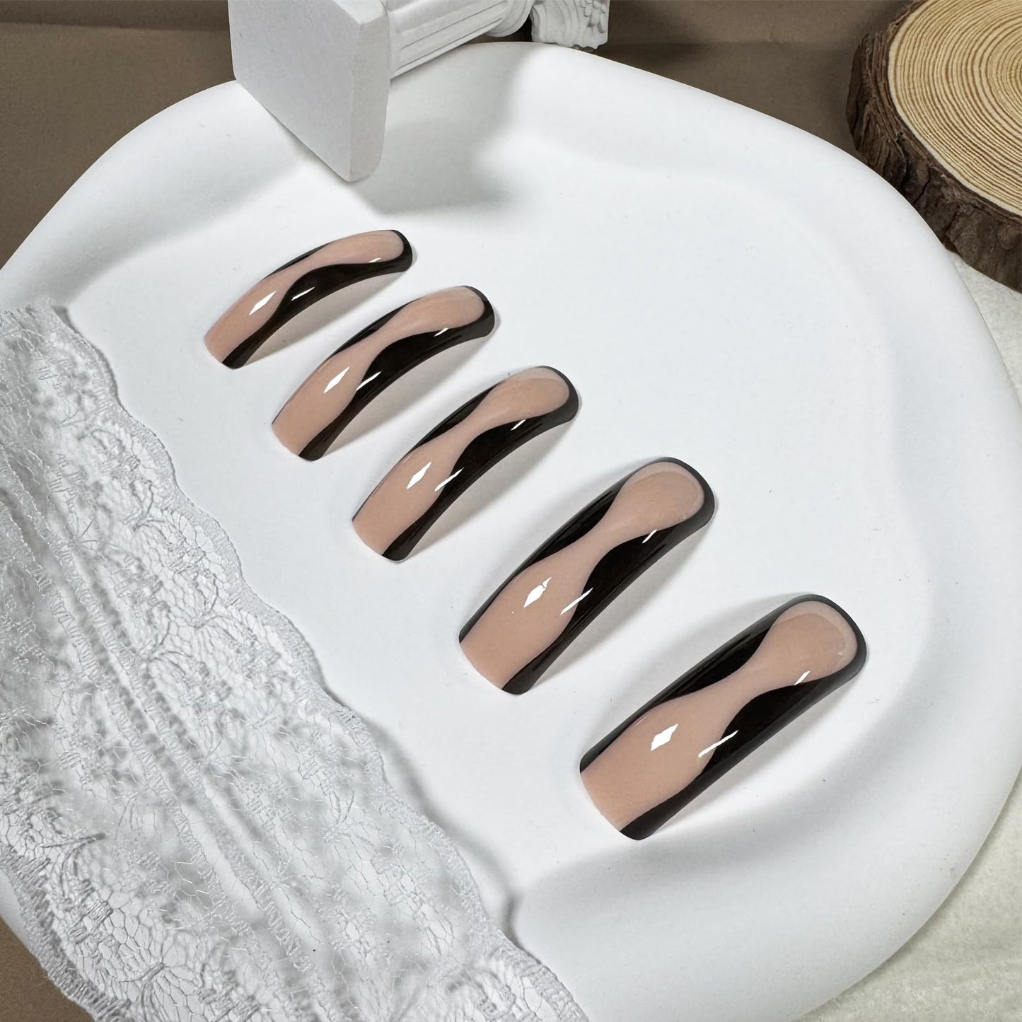 IMSOHOT Black French Tips Press on Nails Extra Long Curved Fake Nails Nude Glossy Glue on Nails Full Cover Acrylic Artificial Fake Nails