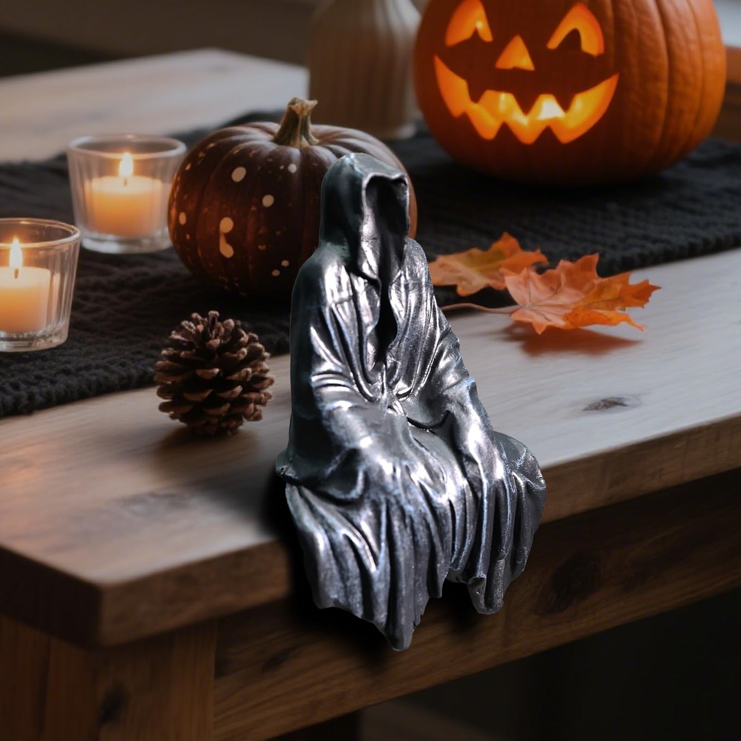 LOHASTOUR Tabletop Gothic Figurine Grim Reaper Statue - Gothic Spooky Sculpture for Garden or Bookshelf - 5.1 inch Mysterious Resin Decor - Bookshelf Decor Fantasy