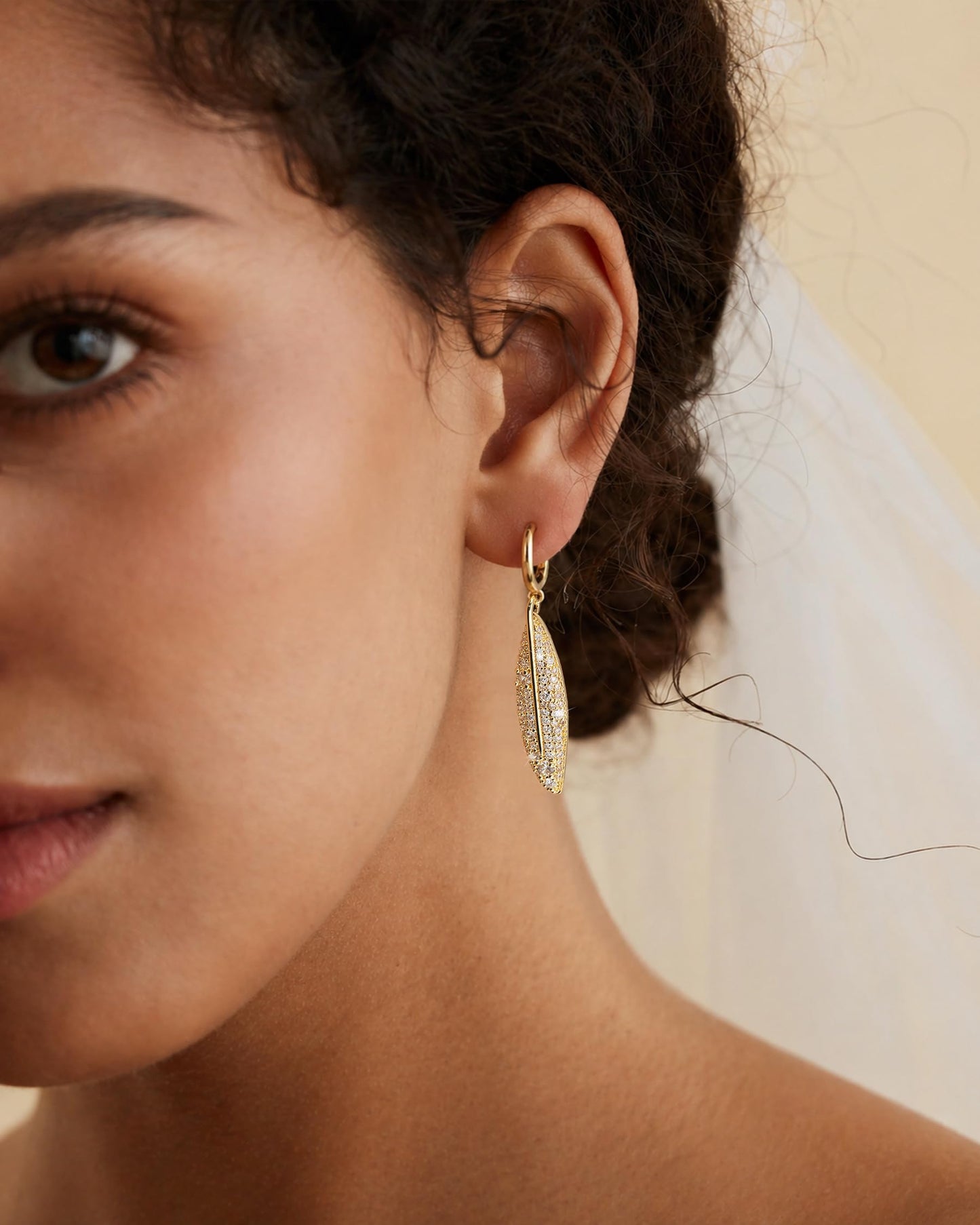 Asdecy Leaf Huggie Hoops Earrings for Women 14K Gold Plated Drop Dangle Cubic Zirconia Elegant Prom Bridal Bridesmaid Wedding Anniversary Dangling Jewelry