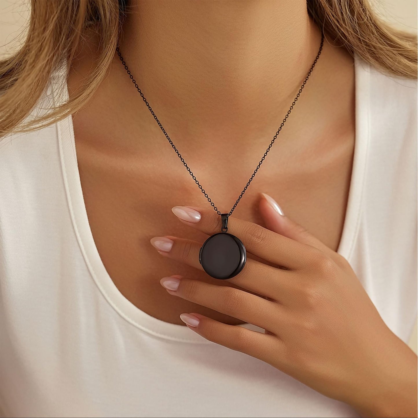 PHOCKSIN Glossy Black Lockets Round Personalized Locket Necklace Custom Photo Lockets for Women Picture Locket Necklaces withe Text Engraved Customized Gifts for Women