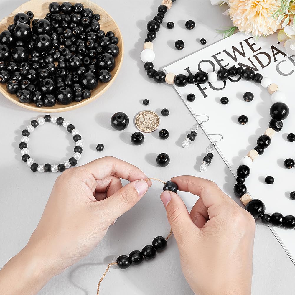 PH Pandahall 1005Pcs 5 Sizes Black Wooden Beads Tiny Painted Wood Beads 6/8/10/14/20mm Macrame Bead Round Spacer Bead for Bracelets Crafts Macrame Christmas Tree Party Decor