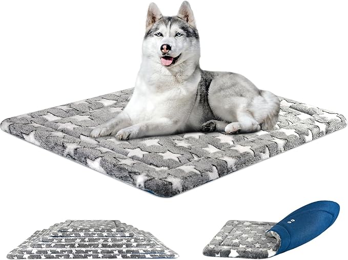 KROSER Fancy Dog Crate Pad - Reversible (Cool & Warm), Machine Washable, Suitable for Small to XXX-Large Dogs, Grey, Navy, Star Pattern