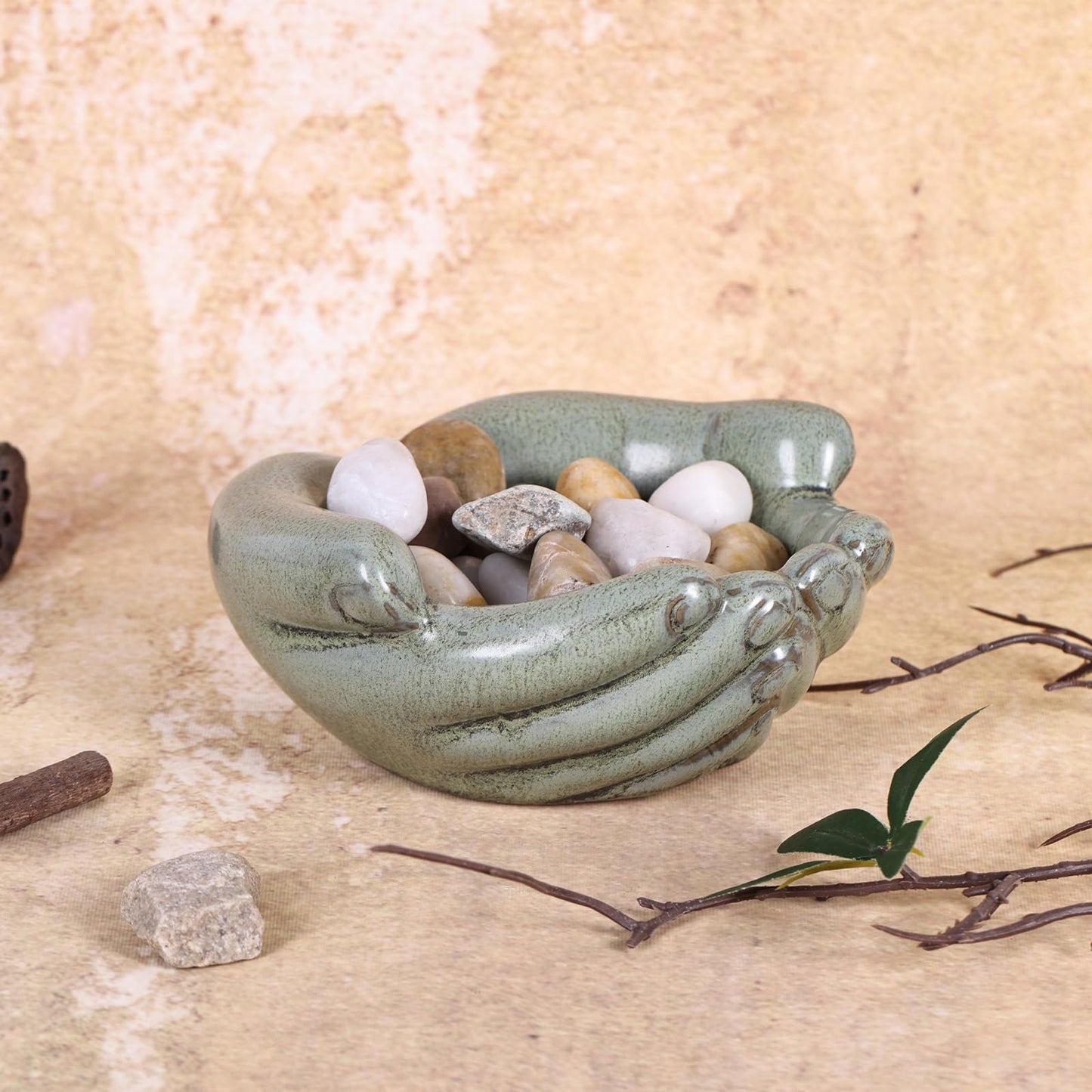 oliruim Ceramic Hands Bowl Dish Sculpture, Giving Hands Candy Holder for Succulent Planter, Crystal Rock Holder, Office, Keys Bowl for Entryway Table (Vintage Green)