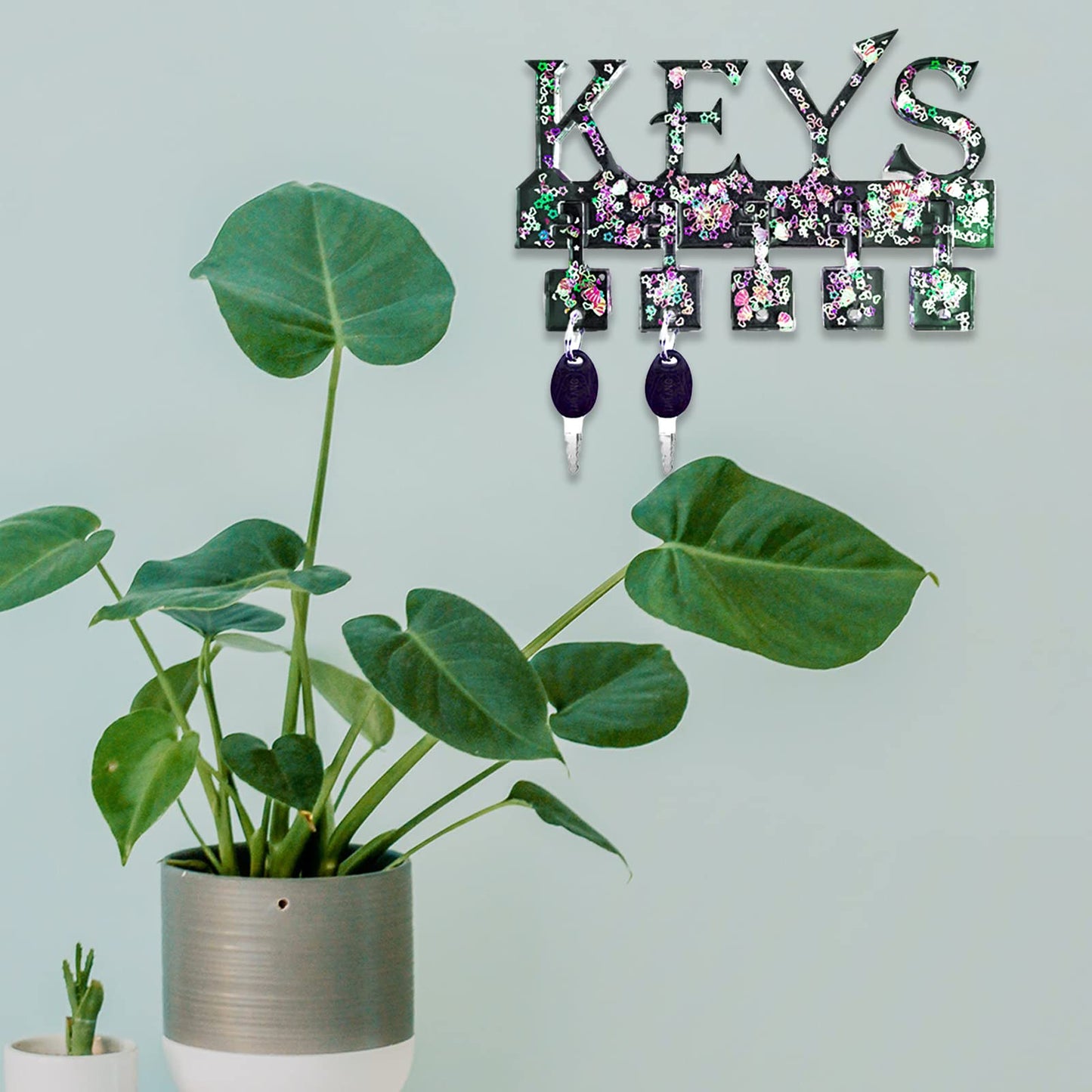 2Pcs Key Holder Resin Molds Wall Decor Unique Silicone Keychain Pendant Resin Mold for Epoxy Casting Wall Mounted Key Hangers Storage Organizer Home Decoration DIY Gift