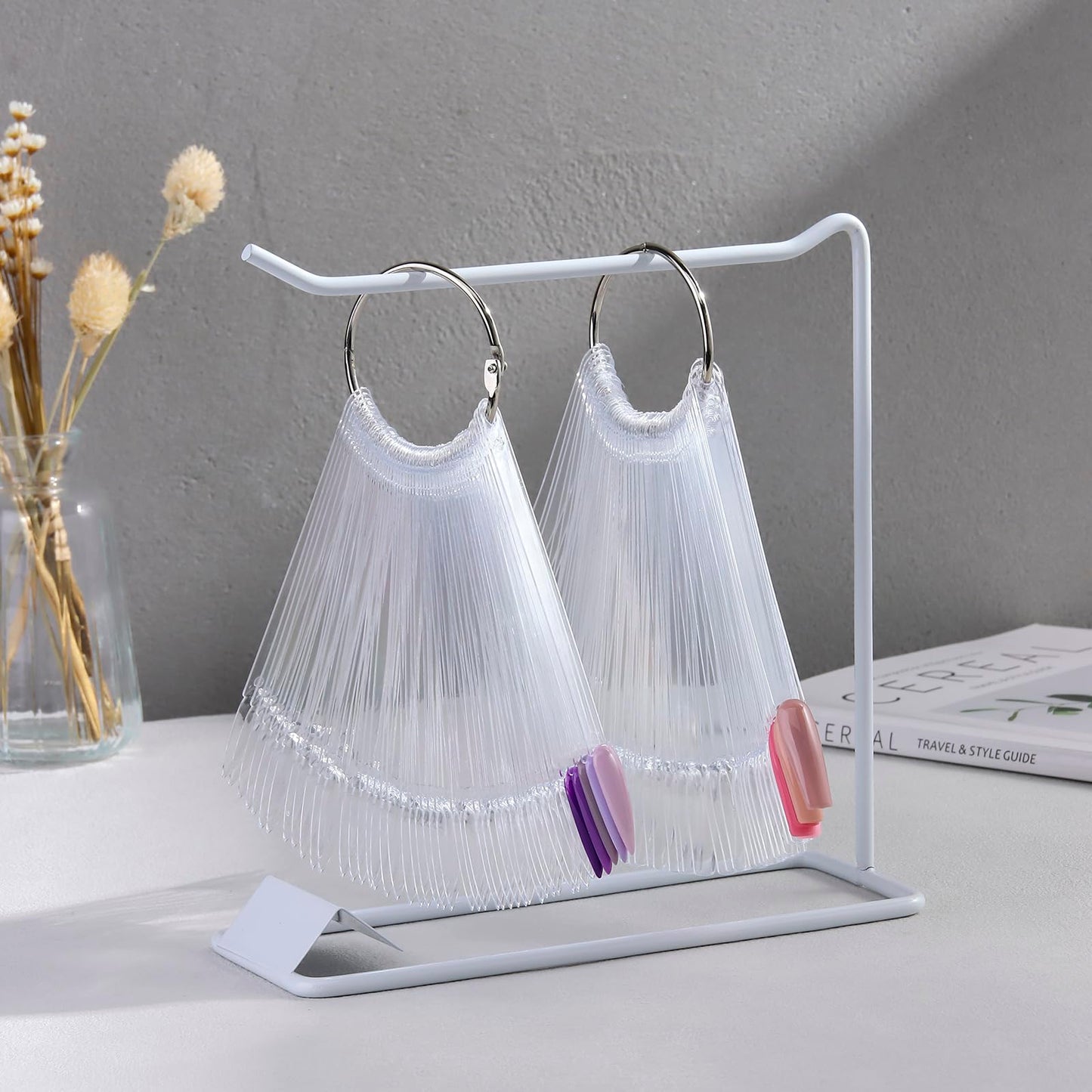 150 Pcs Nail Swatch Sticks with Ring & Nail Art Display Stand Storage Rack, Clear Fan-shaped Display for Nail Art Polish Practice, False Nail Sample Tips Nail tech Supplies for Home or Salon Use