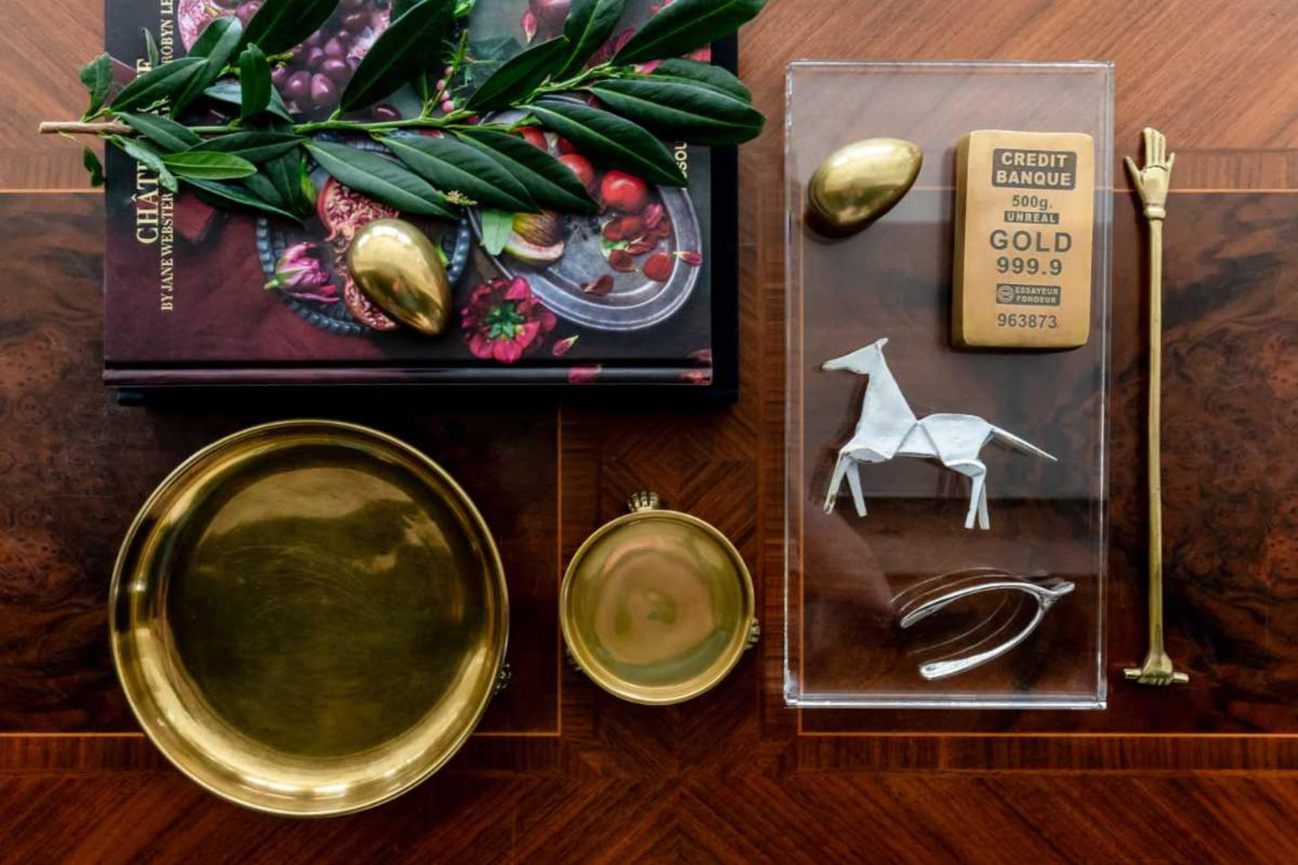 Round Clawfoot Dish — by Alice Lane Home Collection — Gold — for Home Decor, Candles, Jewelry, Perfume, Cosmetics, and Coffee Table — Size Small