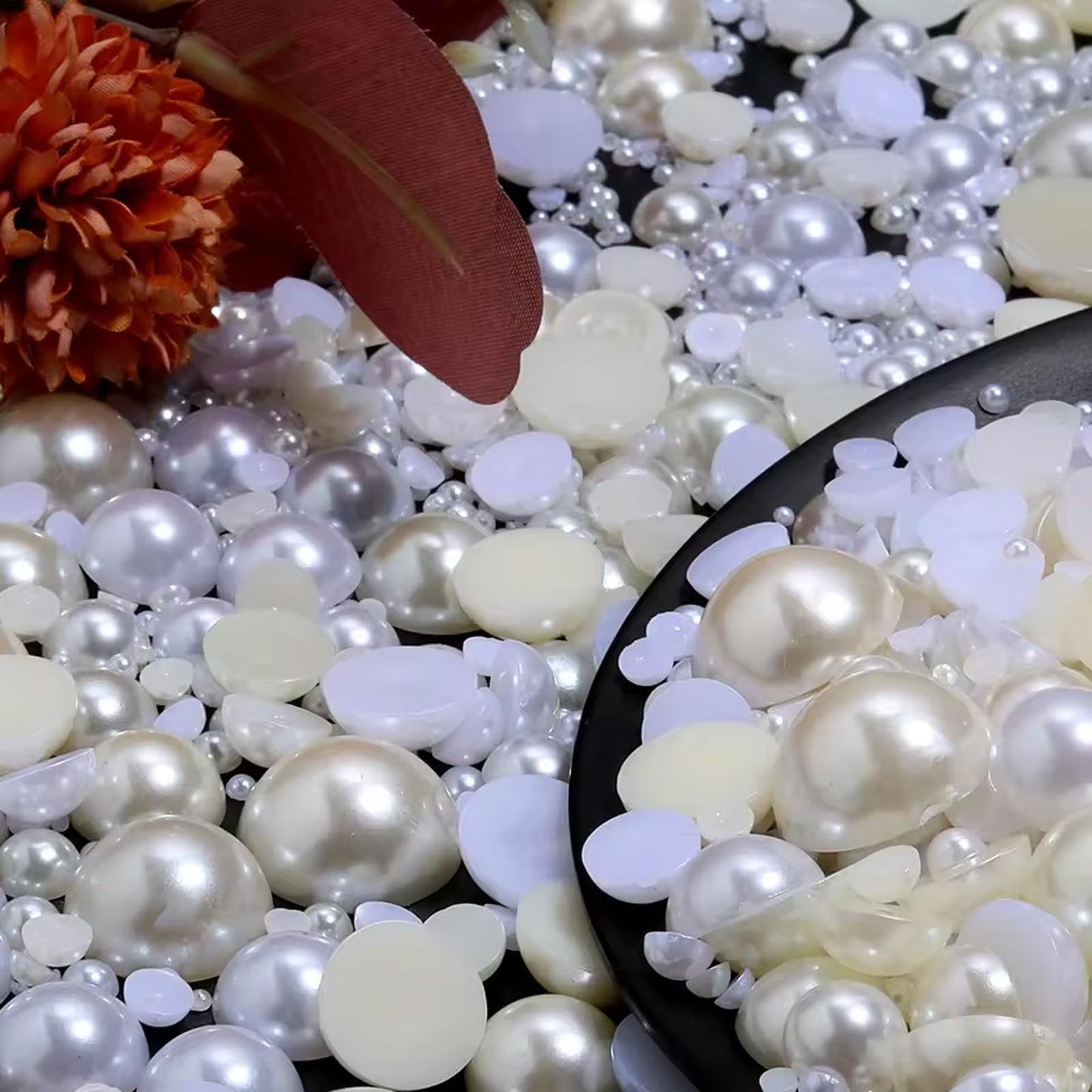 HSKIVWY 100PCS 20MM Large White Flatback Pearls, Big Half Round Pearls for Crafting ABS Plastic Pearl Beads for Wedding Birthday Party Decoration Centerpieces Shoes Cup DIY Crafts Projects