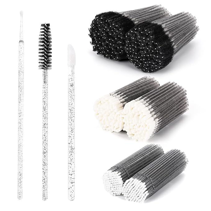 600 PCS Eyelash Extension Supplies Kit, 200 Spoolies Mascara Wands Disposable 200 Lip Brushes 200 Micro Swabs Black Eyelash Brushes Makeup Applicator Tool