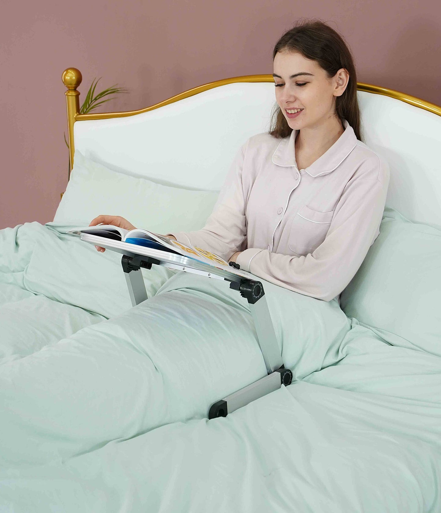 Extra Large Adjustable Book Stand for Bed and Sofa - Multifunctional Laptop Holder With Page Clips, Ergonomic Multi-Height Angles, Portable for Heavy Textbooks and Cooking