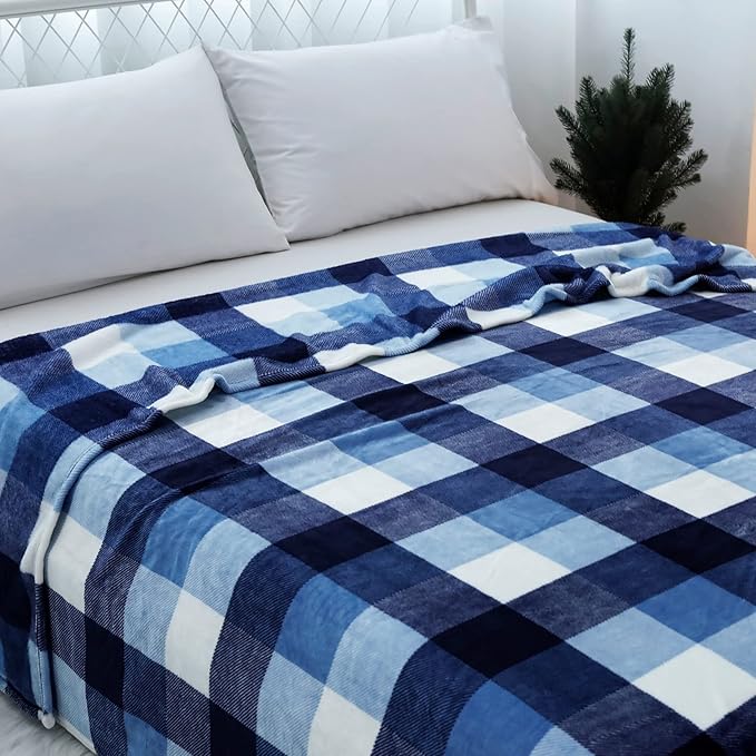 SOCHOW Buffalo Plaid Flannel Fleece Throw Blanket 60 x 80 Inches, Soft Lightweight Cozy All Season Blue/White Checkered Blanket for Bed, Couch, Car