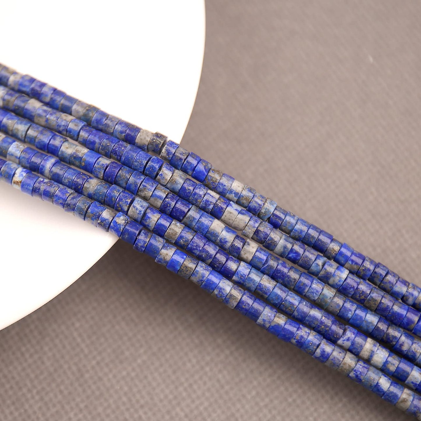 150PCs Natural Lapis Lazuli Spacer Beads, Loose Semi Precious Flat Round Gemstone Heishi Disc Stone Beads for Beading Jewelry Making 4mm*2mm 38cm