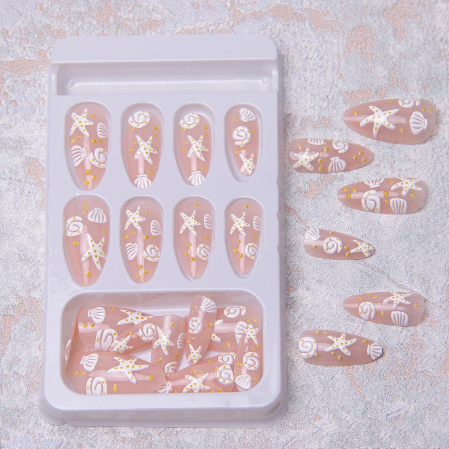 Summer Press on Nails Almond Beach Fake Nails 3D Ocean Acrylic Nails White Sea Shell Starfish Artificial Nails Medium Length False Nails Glue on Nails for Women Girls Manicure 24Pcs