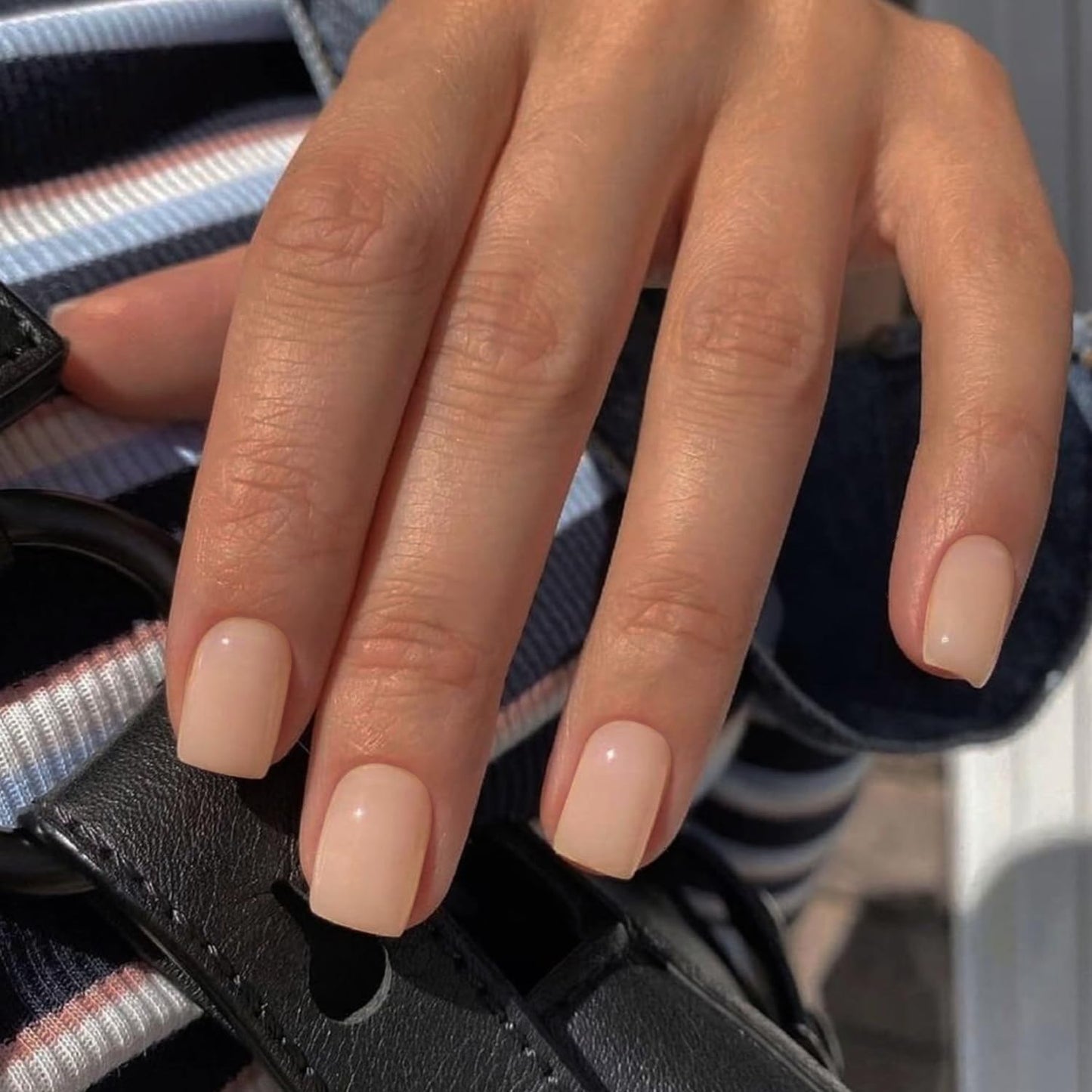 Nude Press On Nails Short Square, KXAMELIE Natural Gel Nails Glue on Acrylic Nails Press ons Featured Protective Coat Thick Reusable Fake Nails Solid Color 24 Short Coffin Artificial Nails