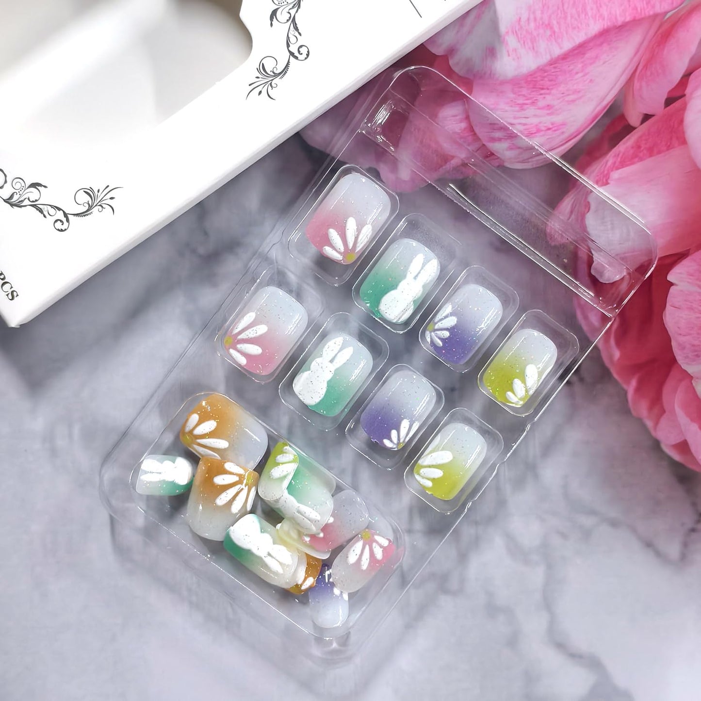 Flowers MultiColor Easter Press on Nails Short Square Artificial Fingernails White Rabbit Floral with Gradient Glitter Spring Full Cover Glossy Press Ons Artificial Acrylic Nails for Women Manicure