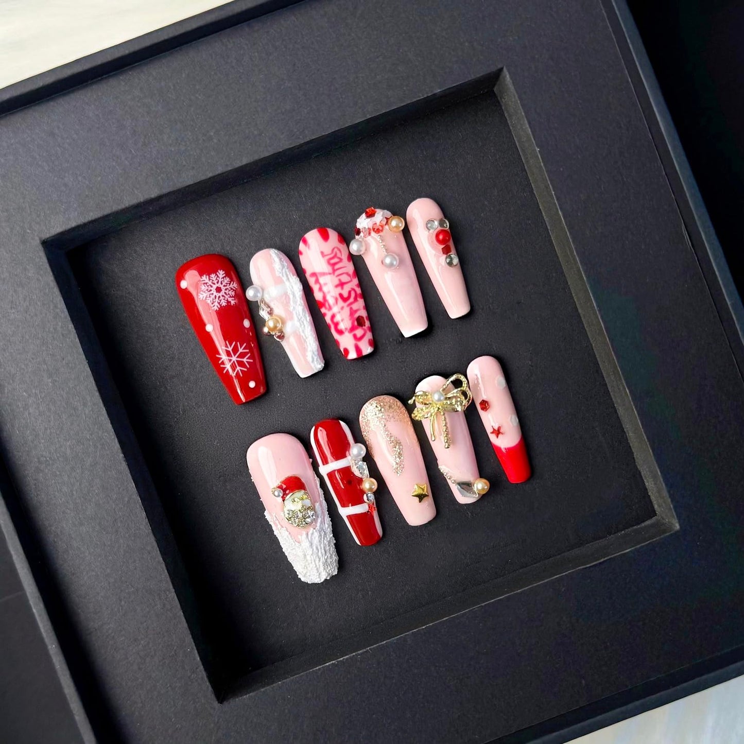 10Pcs Handmade Christmas Press on Nails Long French Tip Fake Nails with 3D Bow Pearl Design Thick Acrylic and Muti-Layer Gel False Nails Coffin Nails Press ons Christmas Glue on Nail for Women (S)
