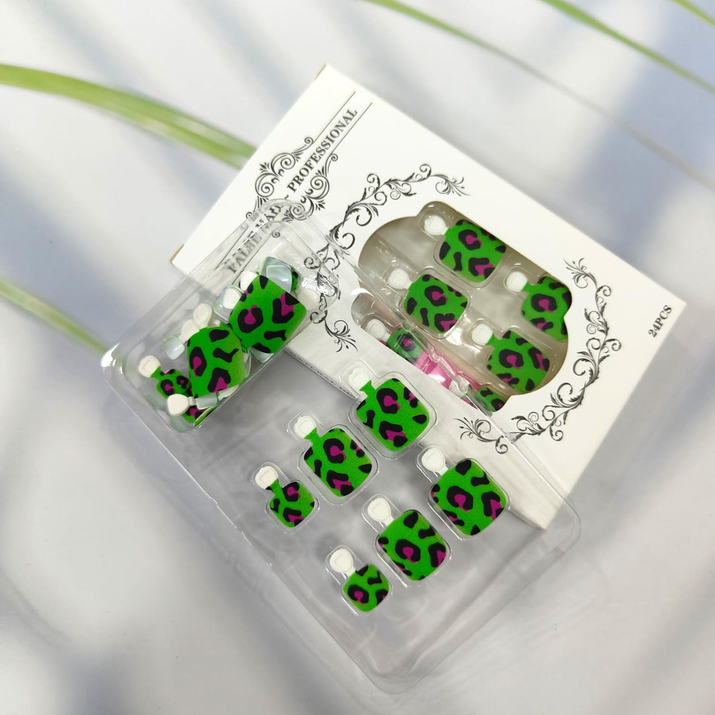 Leopard Print Press on Toenails Green Fake Toe Nails with Spotted Leopard Designs Cute Toe Nails Press ons Square Matte False Toenails Artificial Full Cover Acrylic Toenails for Women 24Pcs